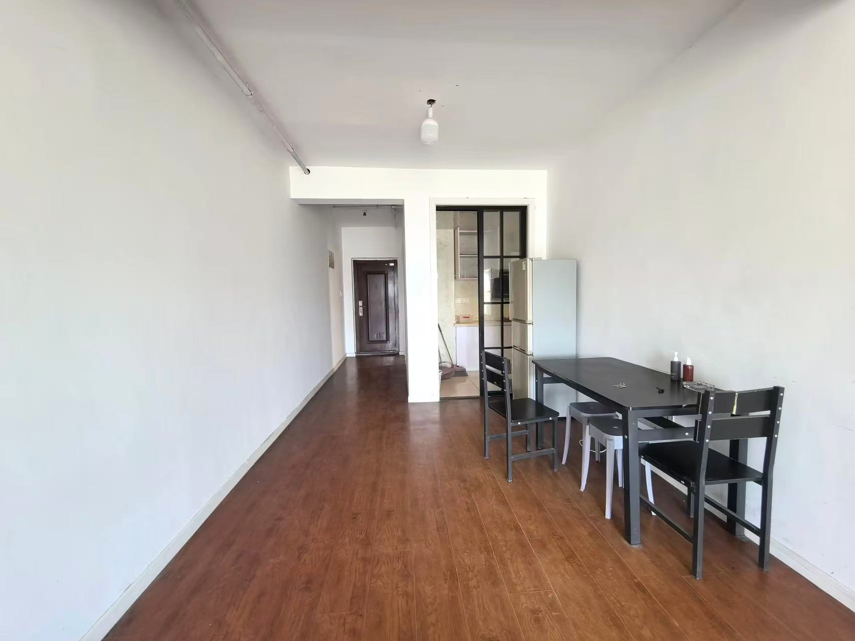 盛鑫&middot;南湖学府 3室2厅1卫 95m&sup2;