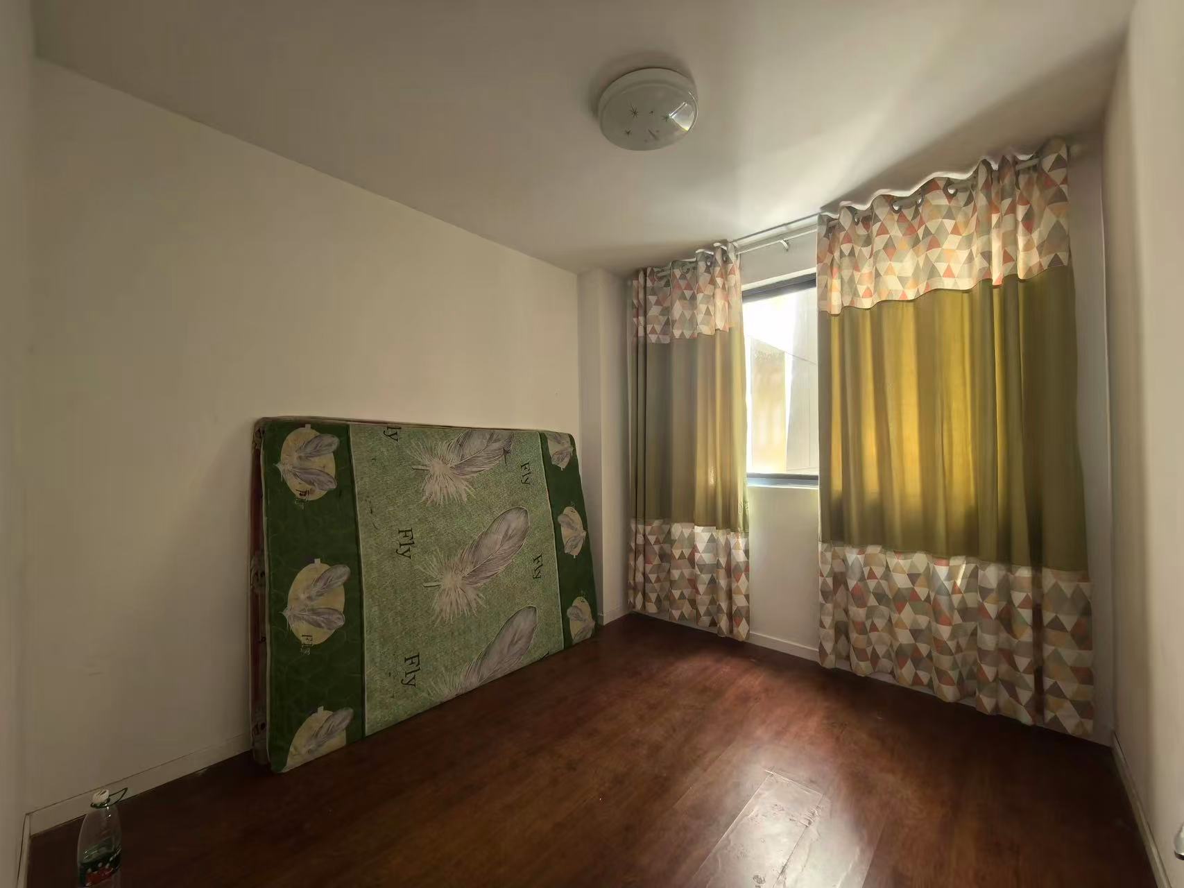 盛鑫&middot;南湖学府 3室2厅1卫 95m&sup2;