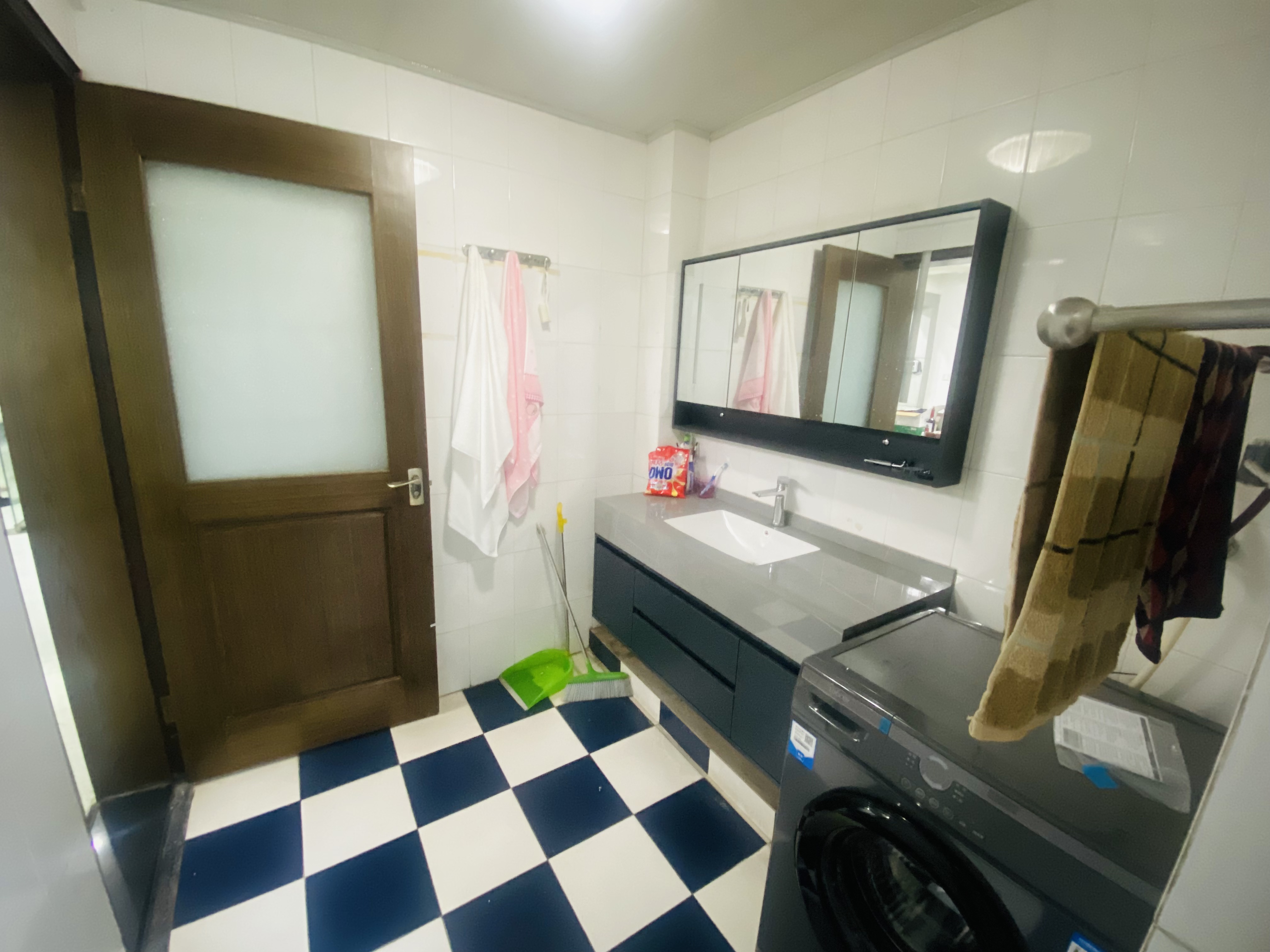 天虹公寓 4室2厅1卫 154.00m&sup2;