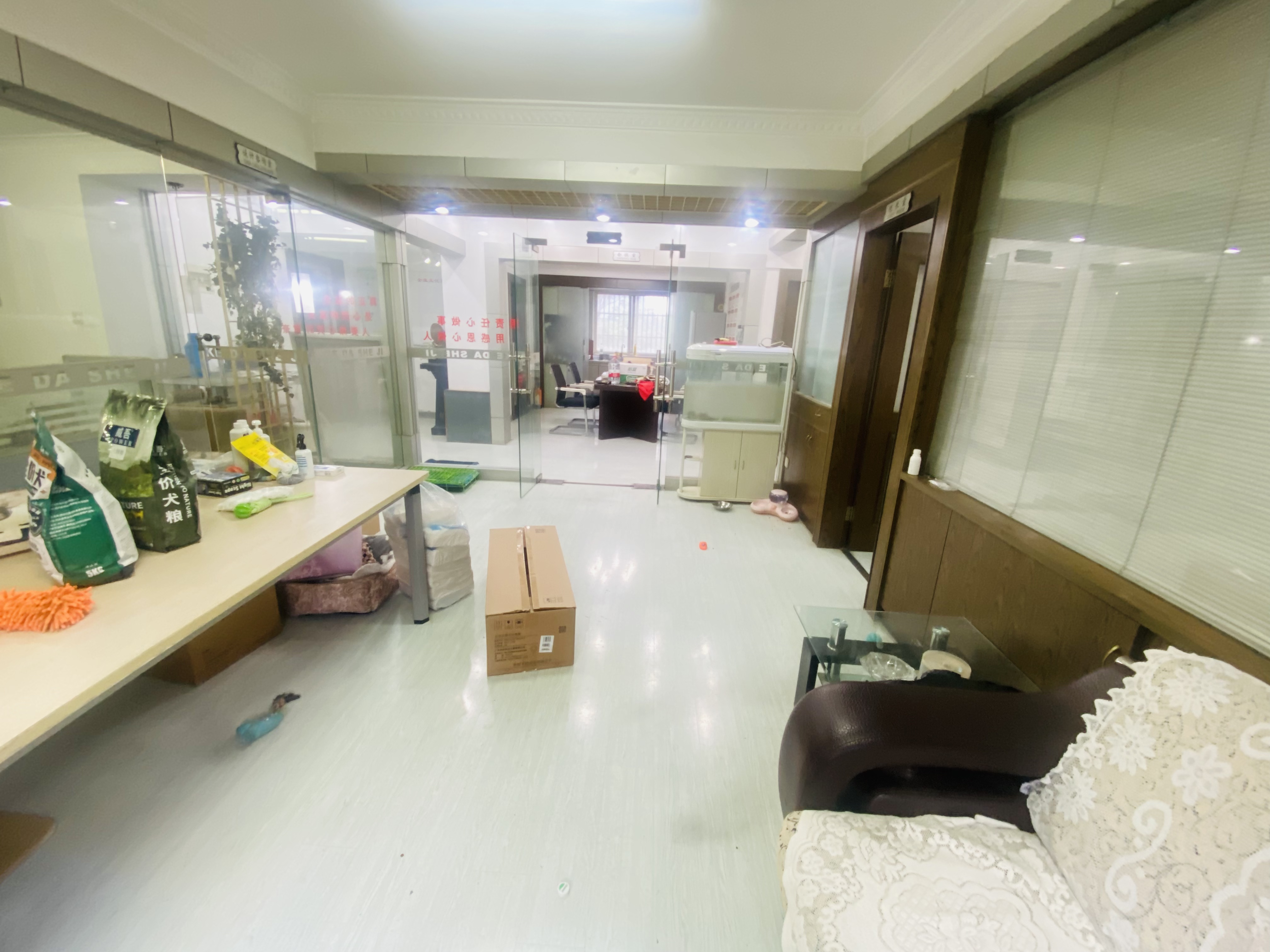 天虹公寓 4室2厅1卫 154.00m&sup2;