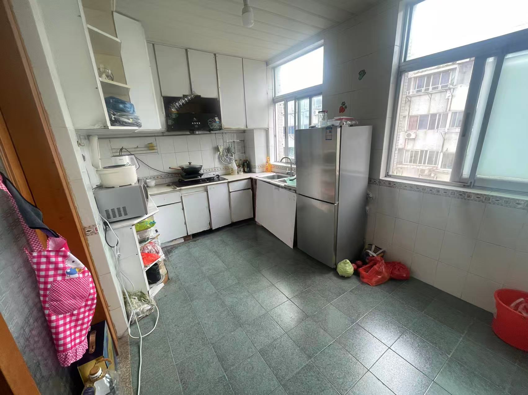 金和小区 3室2厅1卫 123.11m&sup2;