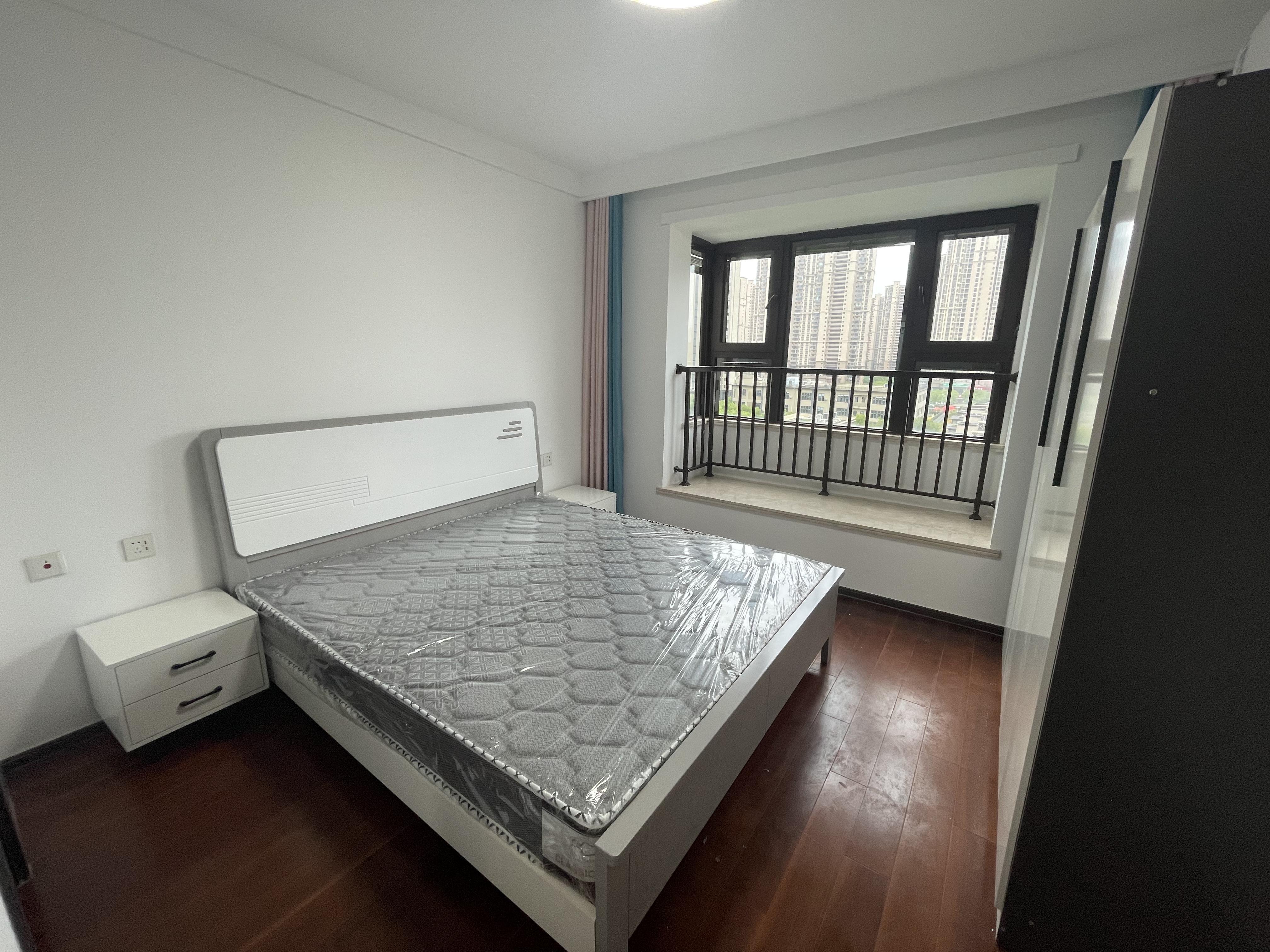 云樾东方 3室2厅2卫 134m&sup2;