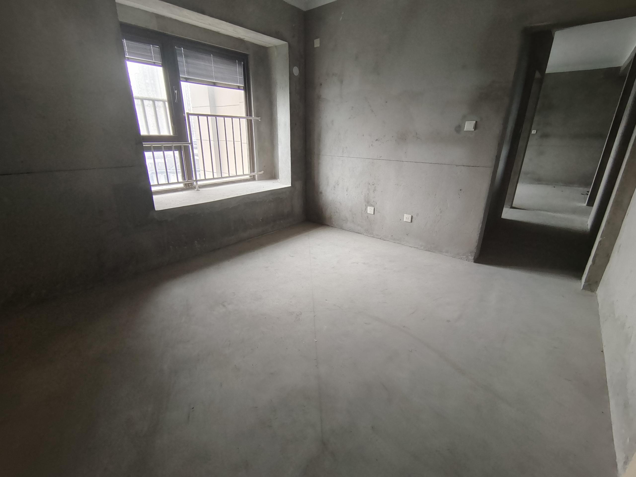 中兴兰溪荟 2室2厅2卫 102m&sup2;