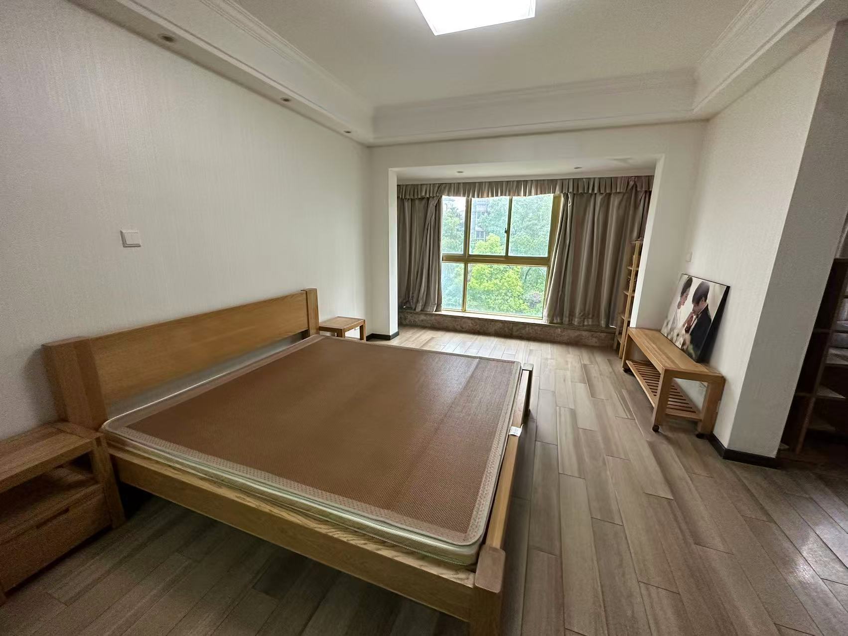恒盛豪庭 4室2厅2卫 169.58m&sup2;