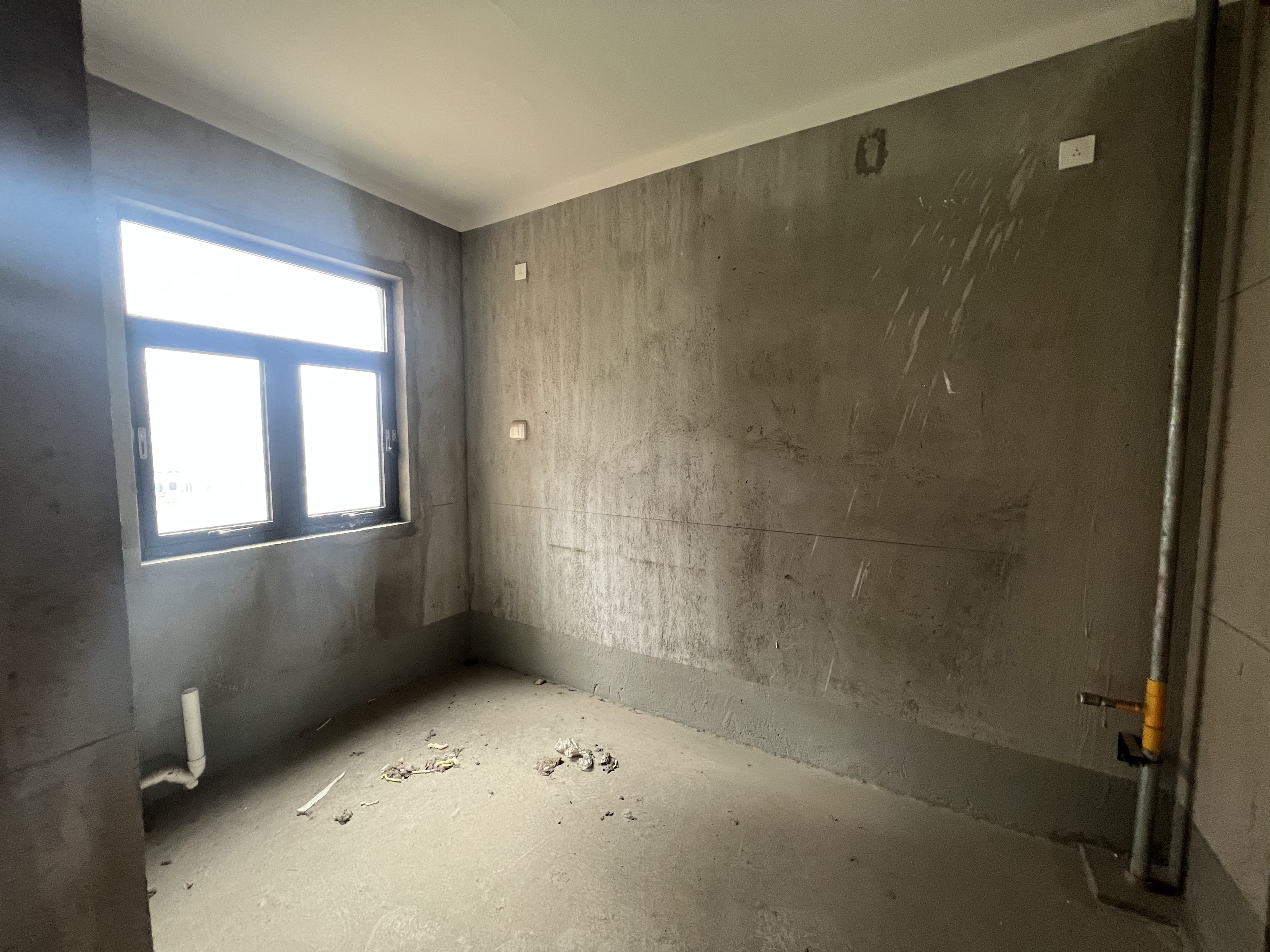 华强城四期 3室2厅2卫 127.35m&sup2;