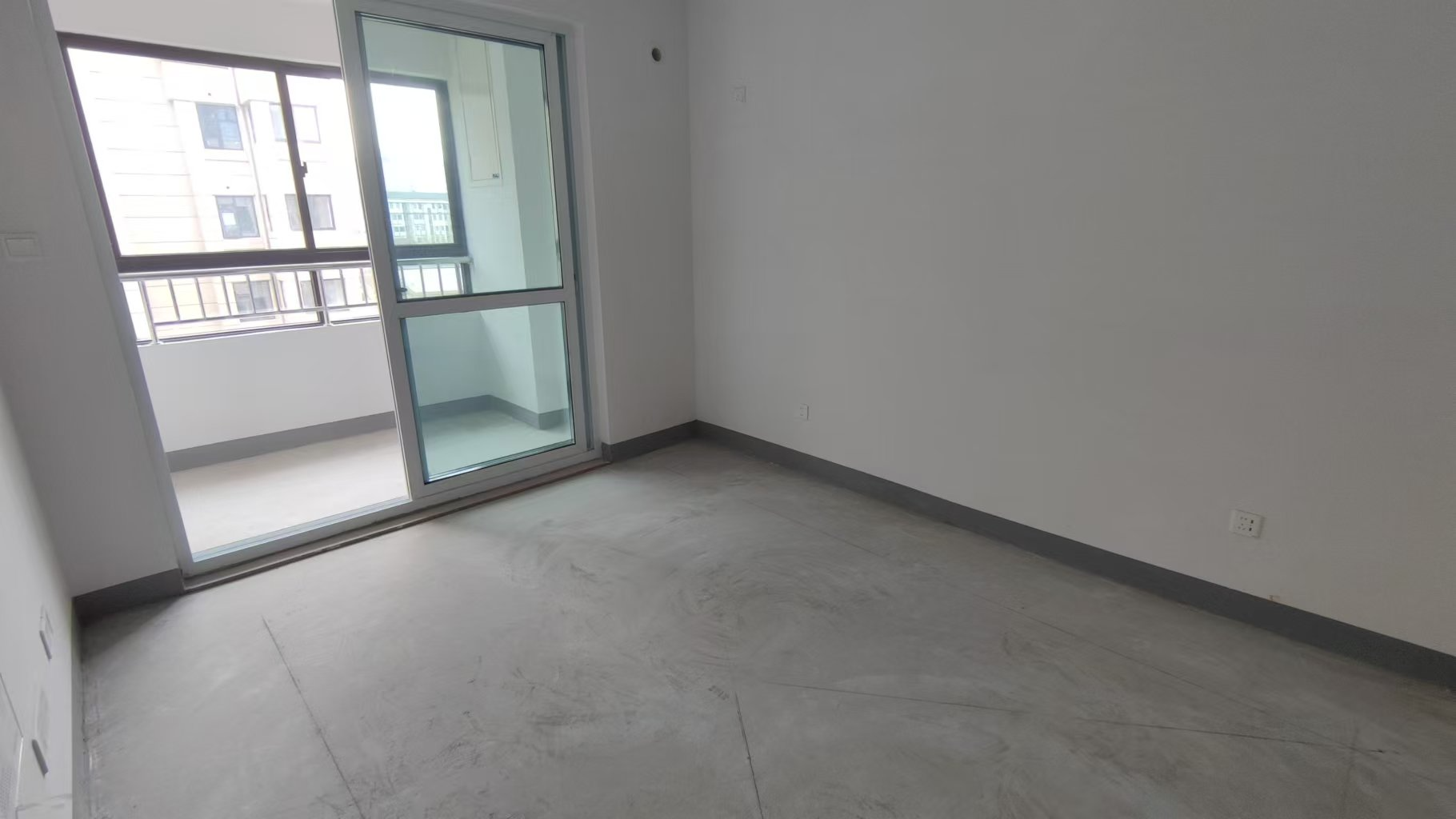 百花馨苑 2室1厅1卫 87m&sup2;