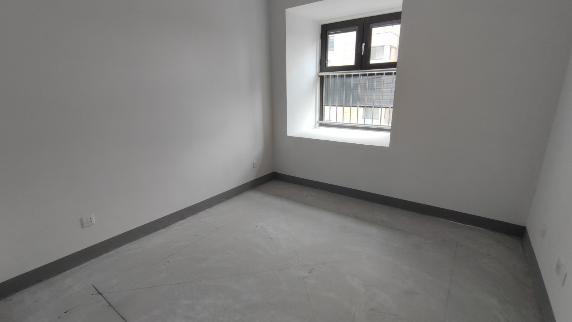 百花馨苑 2室1厅1卫 87m&sup2;