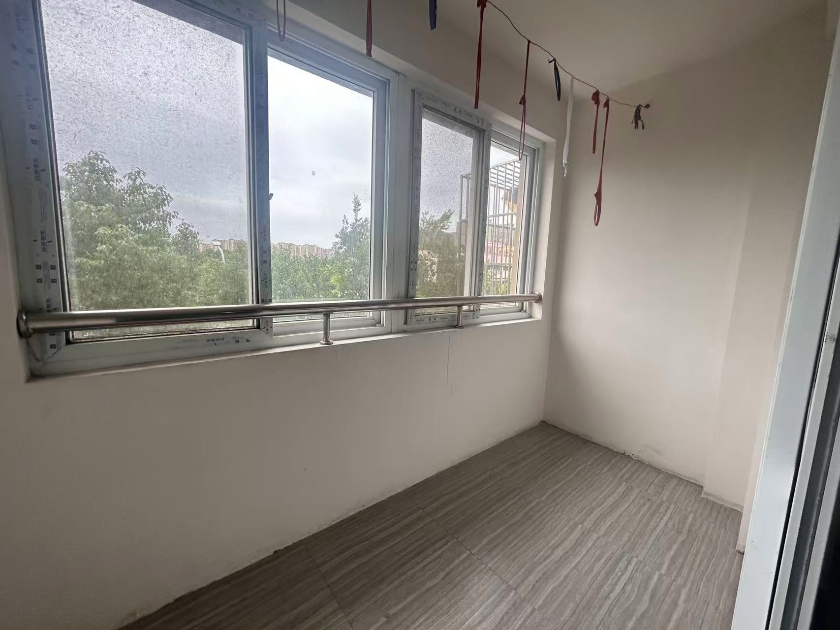 公园南苑 2室2厅1卫 100m&sup2;