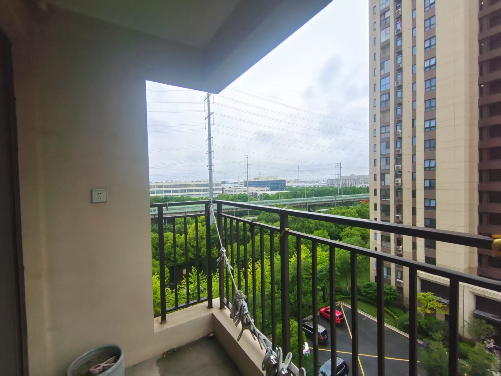 绿地新里城 3室2厅1卫 90.89m&sup2;