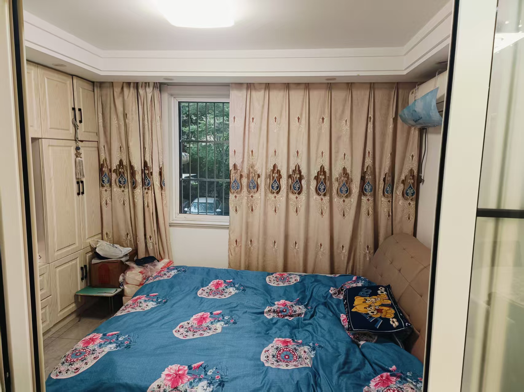 盛唐公寓 3室2厅1卫 134m&sup2;