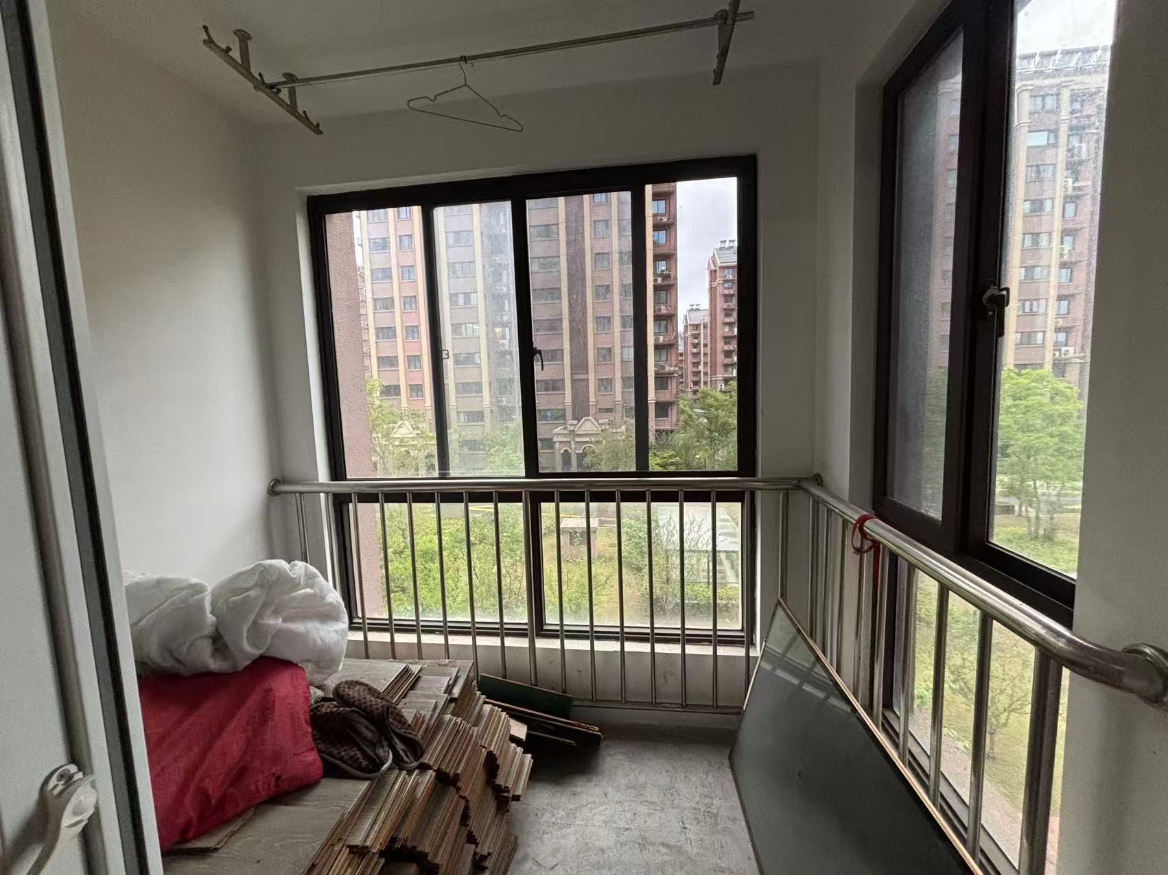 光明嘉苑 2室1厅1卫 71.88m&sup2;