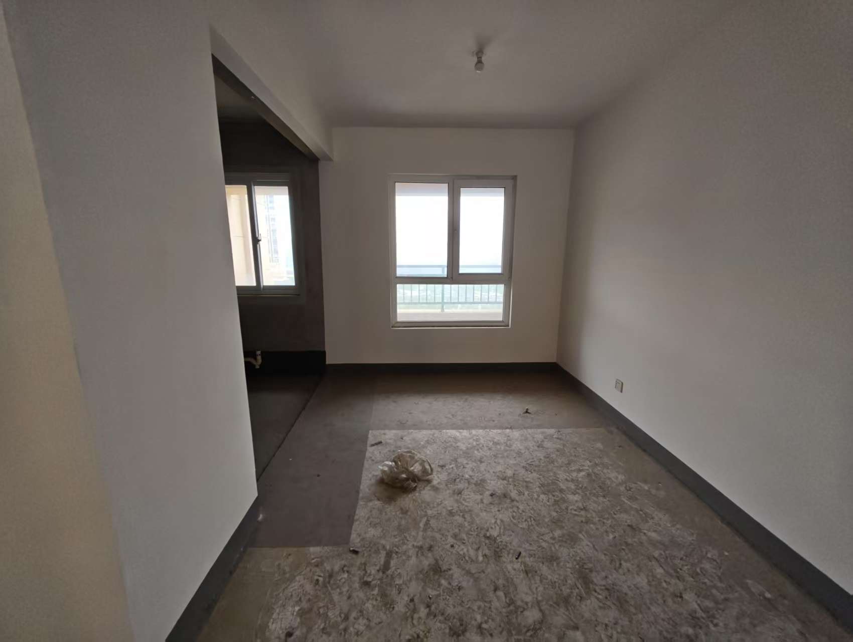 世茂九龙庭 3室2厅2卫 127m&sup2;