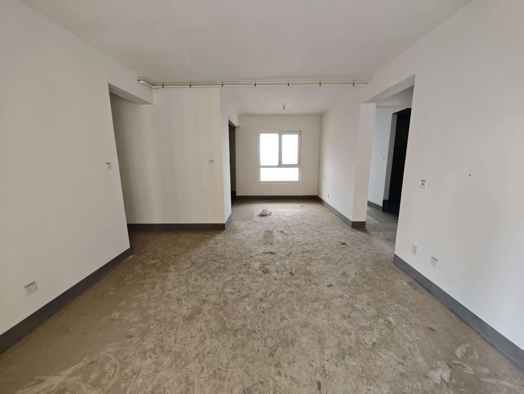 世茂九龙庭 3室2厅2卫 127m&sup2;