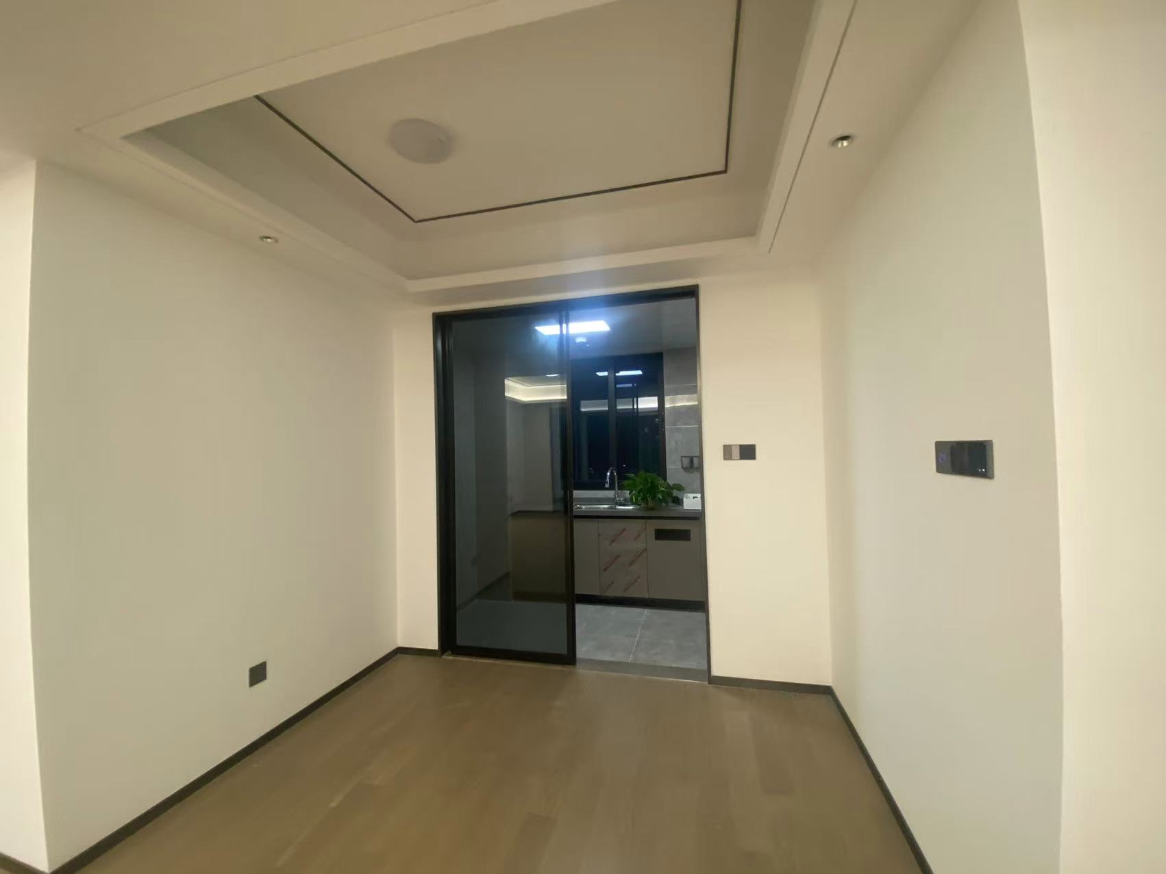 滨江道静园 3室2厅2卫 127m²