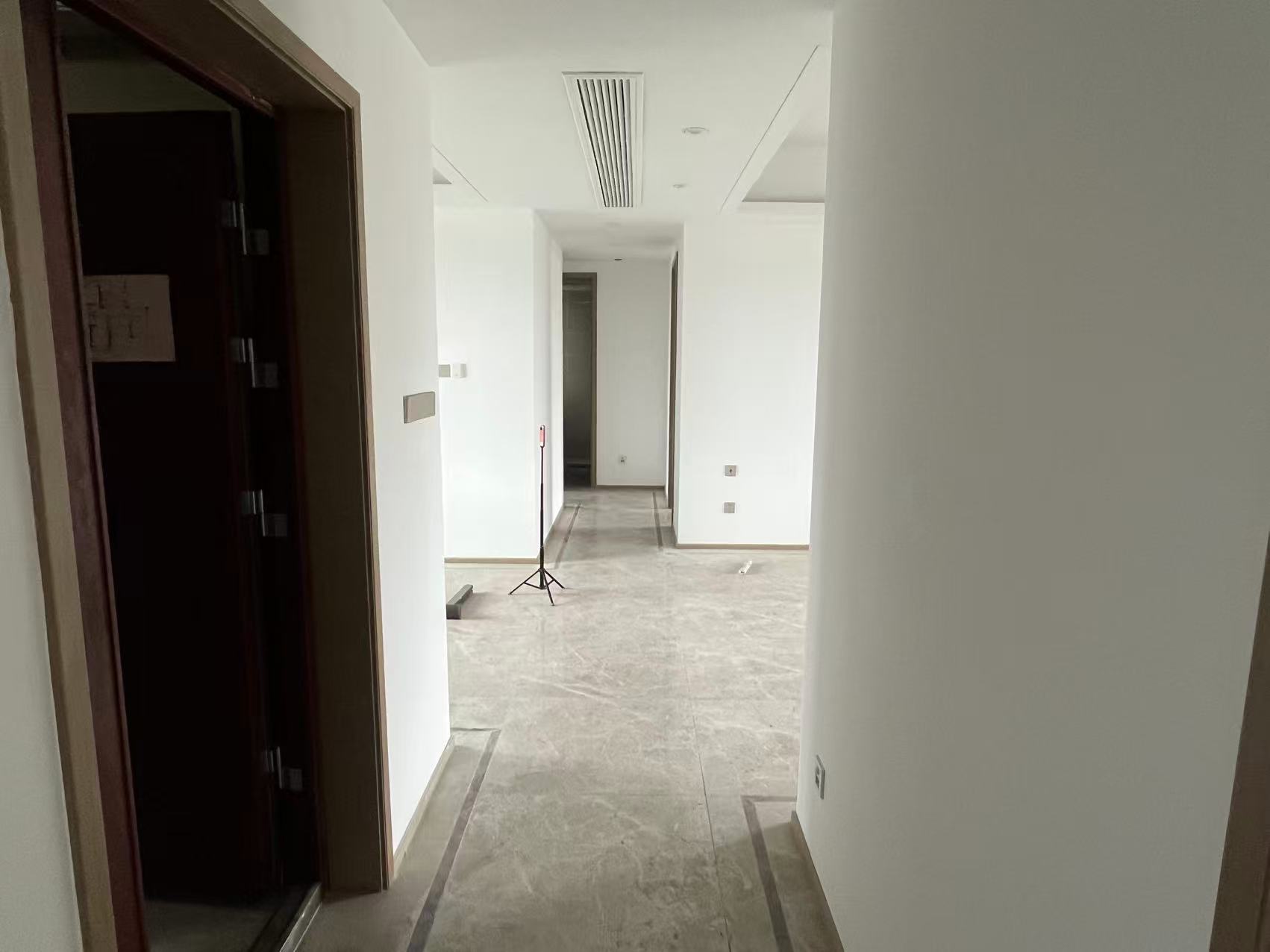 珑府 3室2厅2卫 125.02m&sup2;