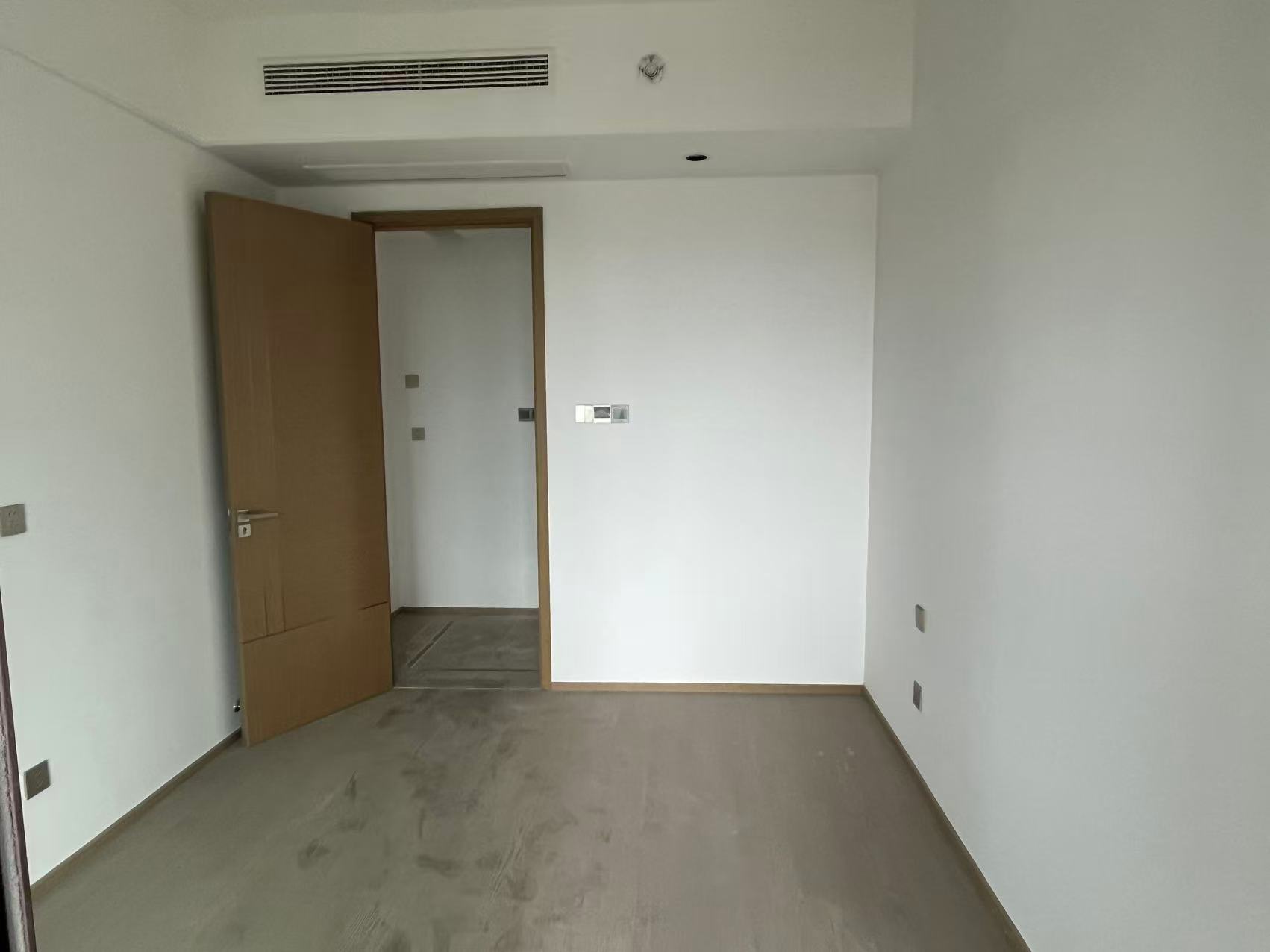 珑府 3室2厅2卫 125.02m&sup2;