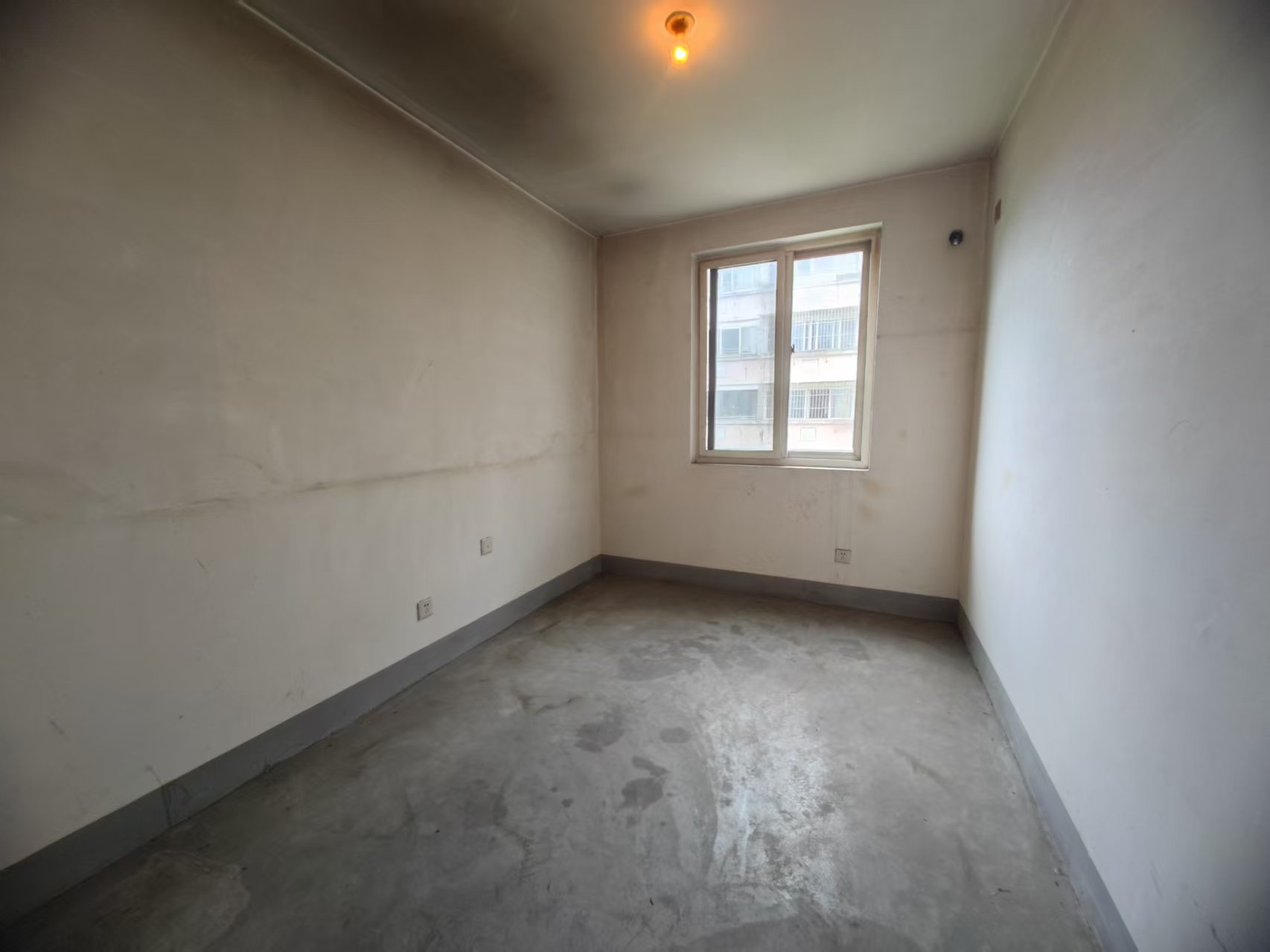 紫东花苑 3室1厅1卫 94.79m&sup2;