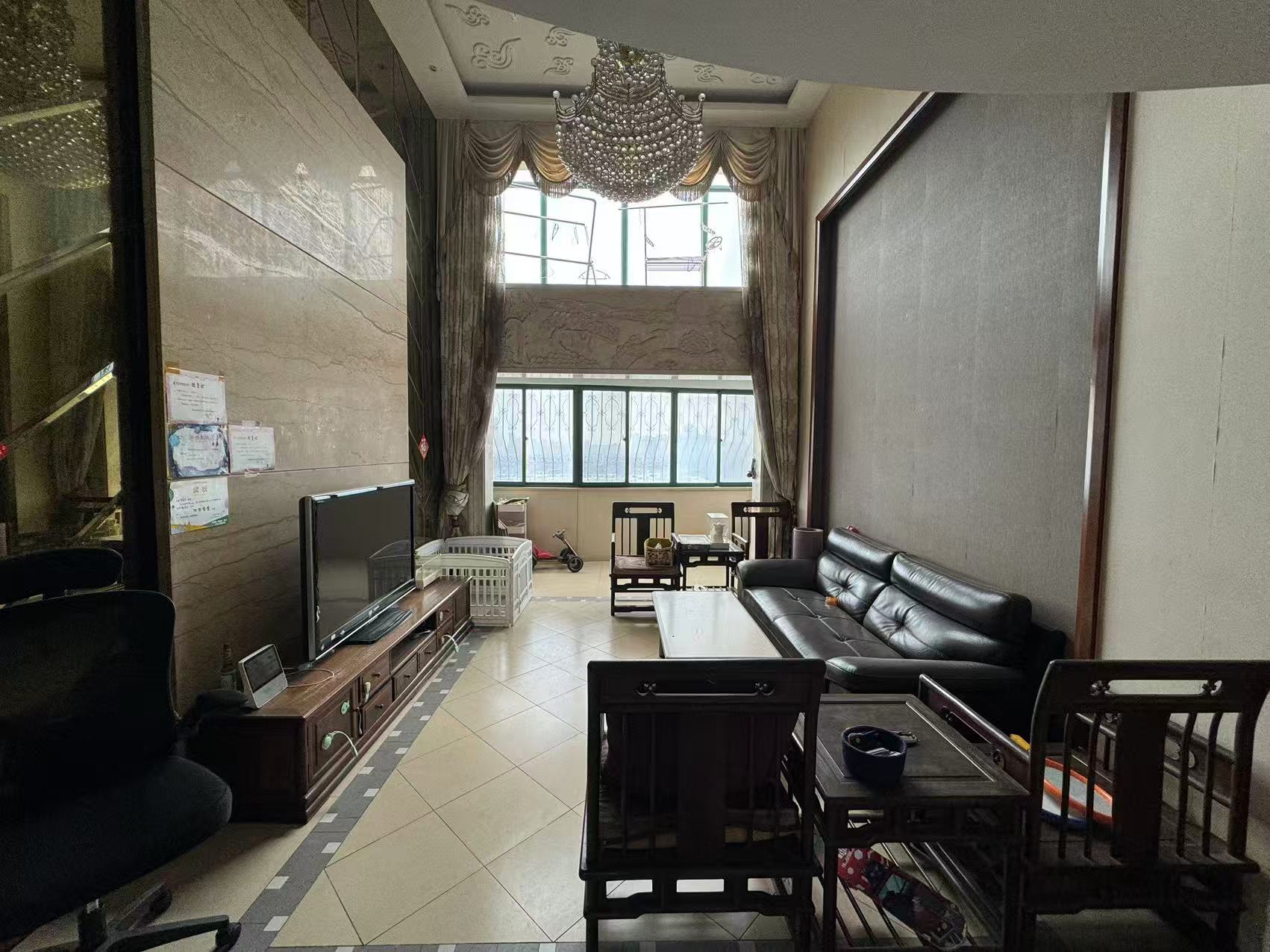 友谊家园 6室3厅2卫 146.49m²