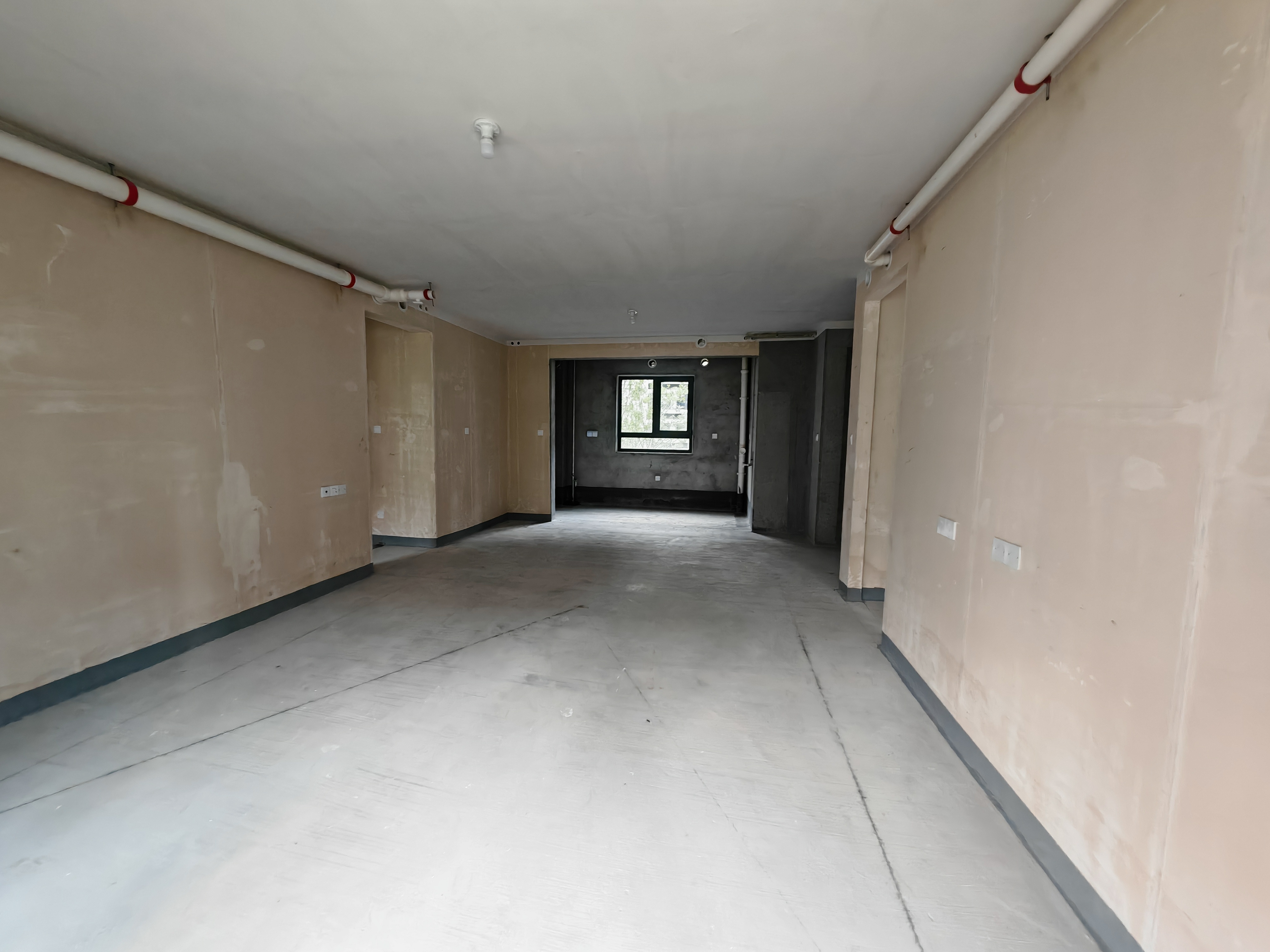 天璞华庭 4室2厅2卫 137m&sup2;