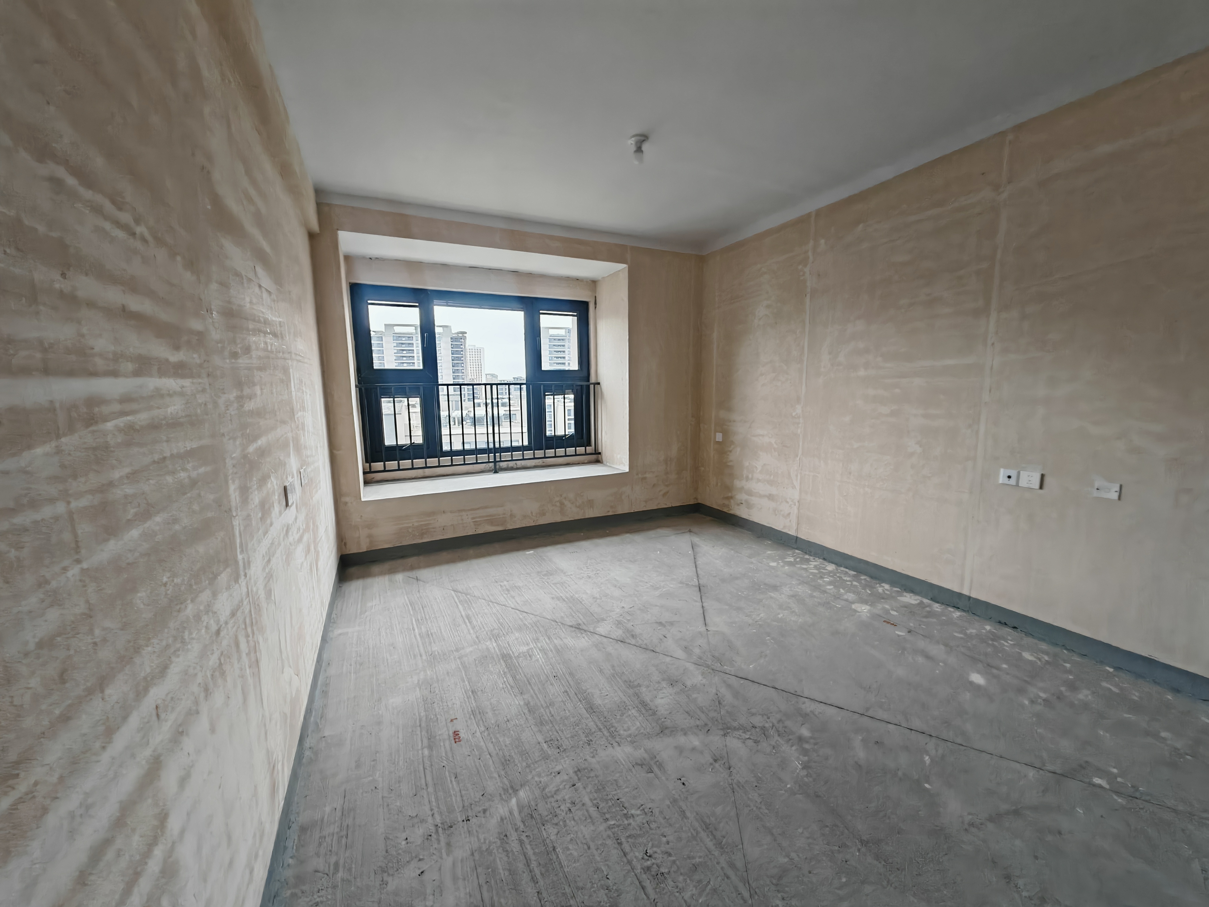 天璞华庭 4室2厅2卫 138m&sup2;