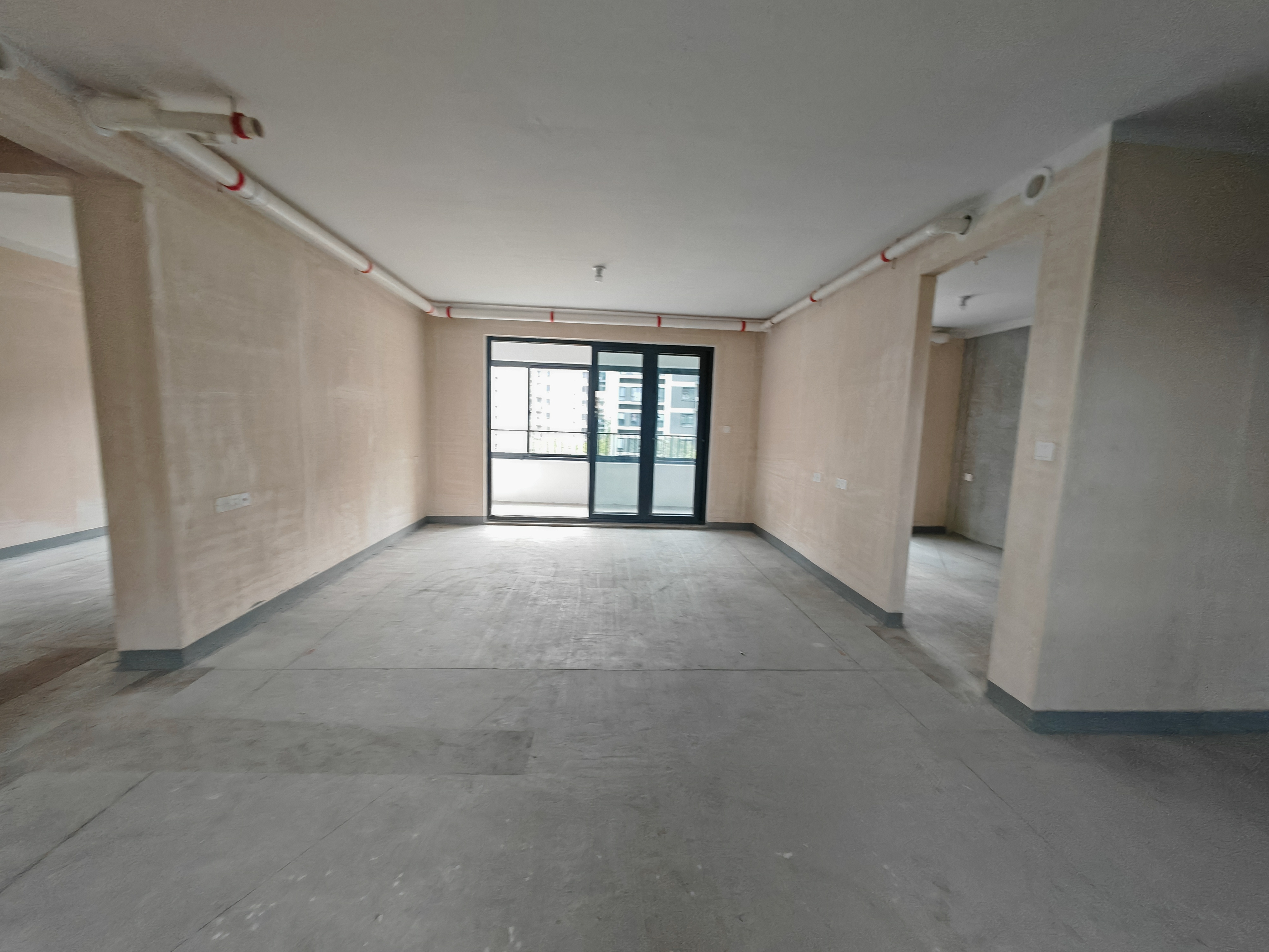 天璞华庭 4室2厅2卫 137m&sup2;