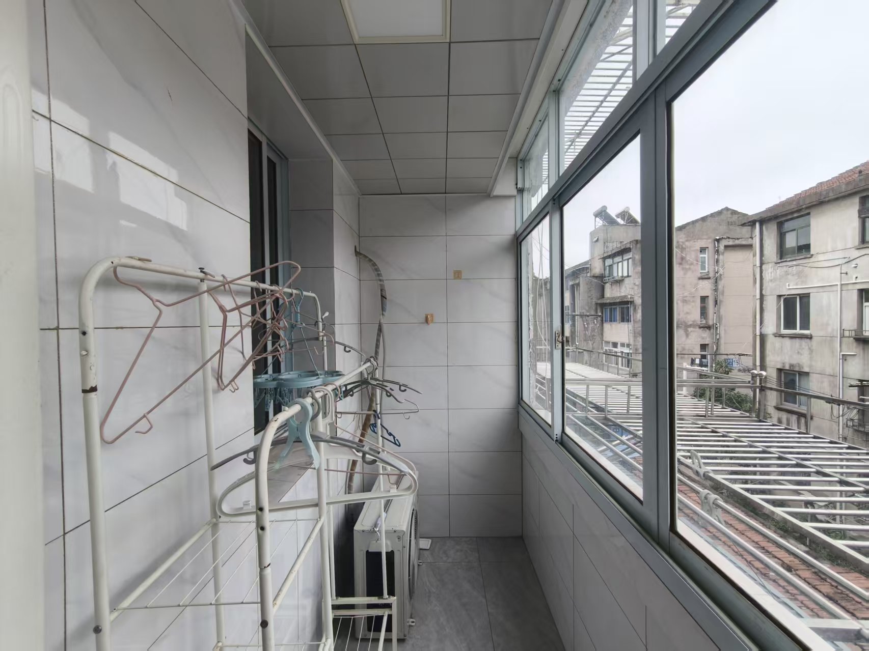 花行桥新村 2室1厅1卫 64m&sup2;