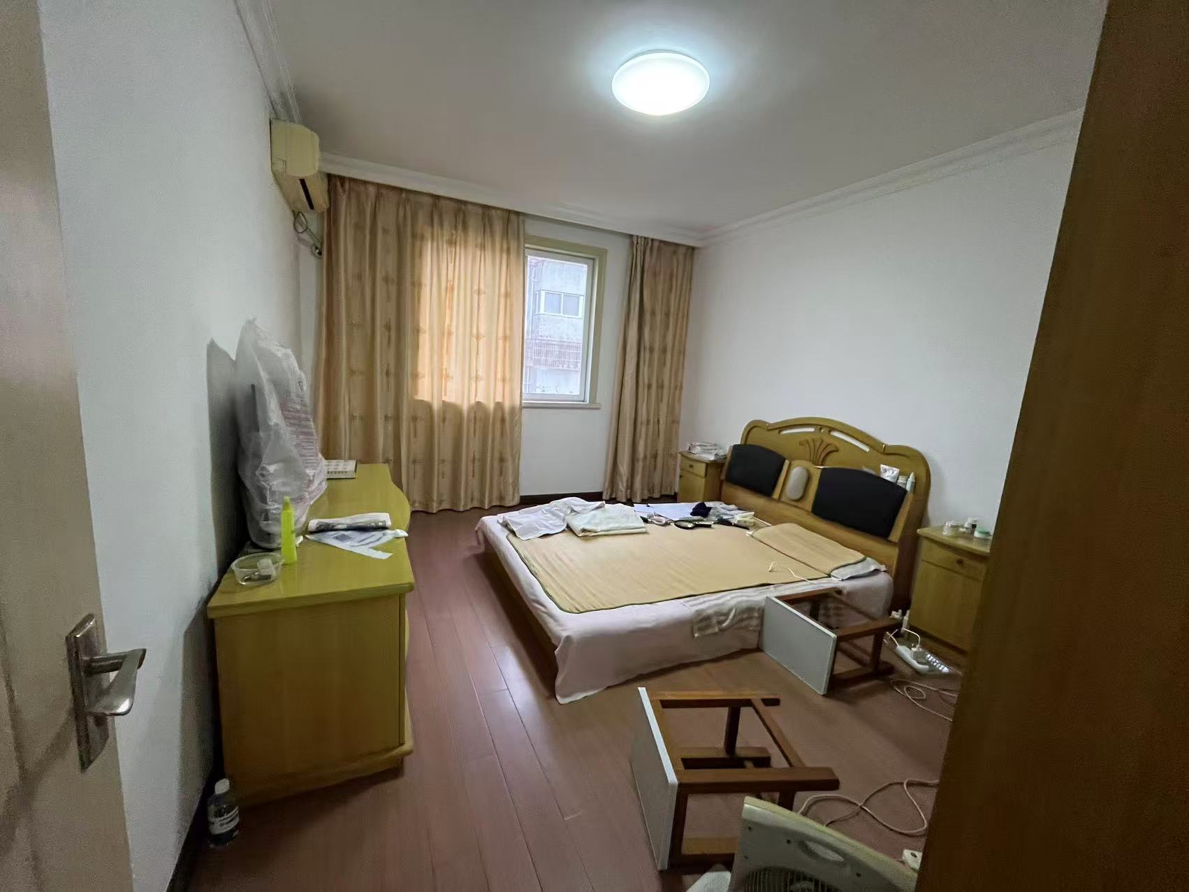 虹桥新苑 2室2厅1卫 101m&sup2;