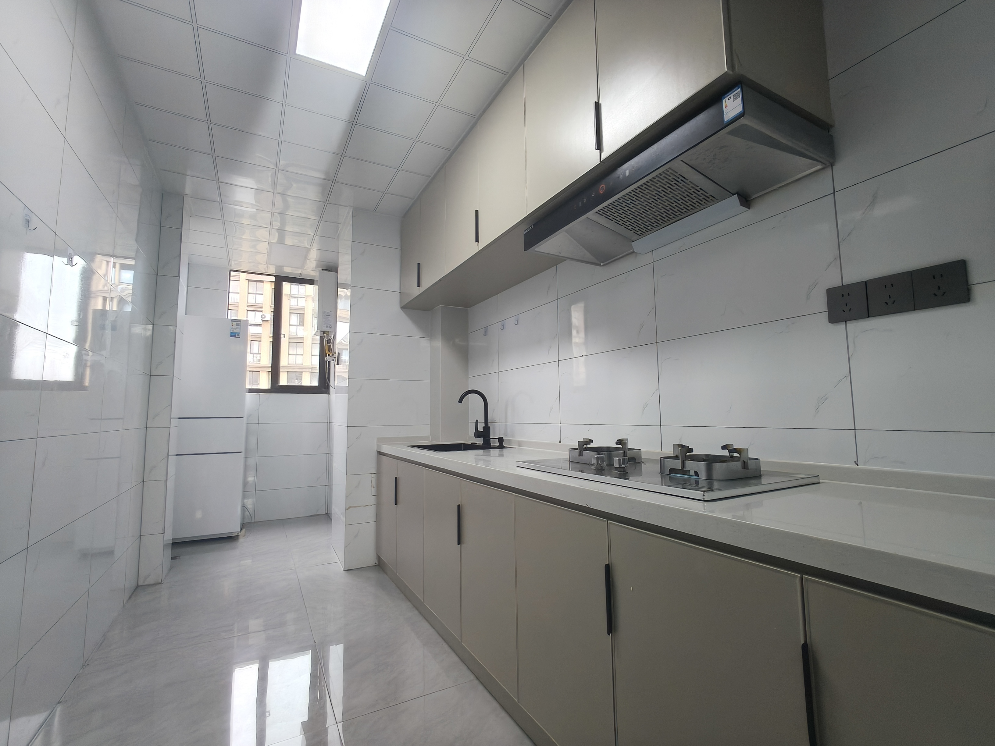 外滩花苑 2室1厅1卫 95m&sup2;