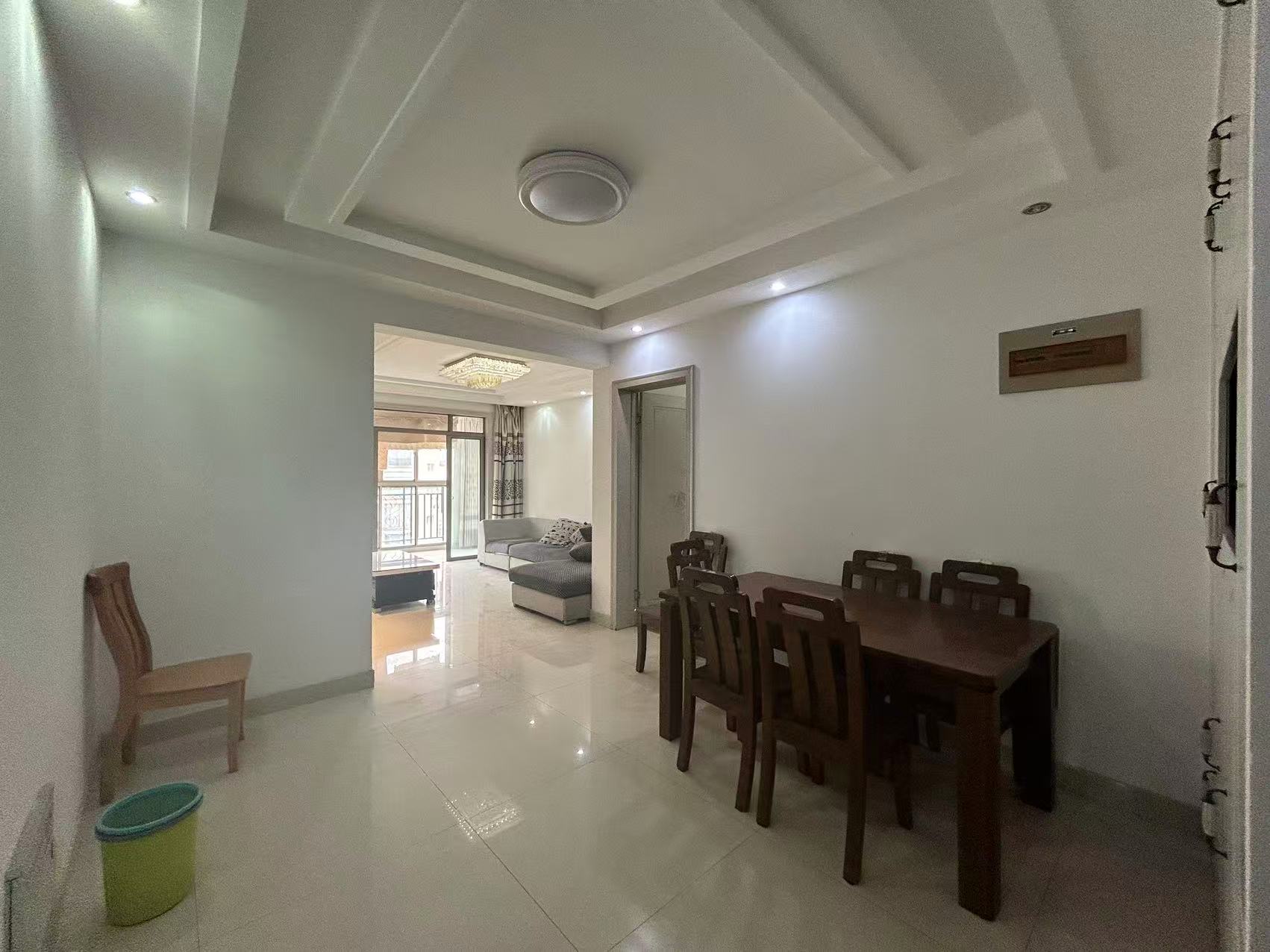 优山美地花园北区 2室2厅1卫 92m&sup2;