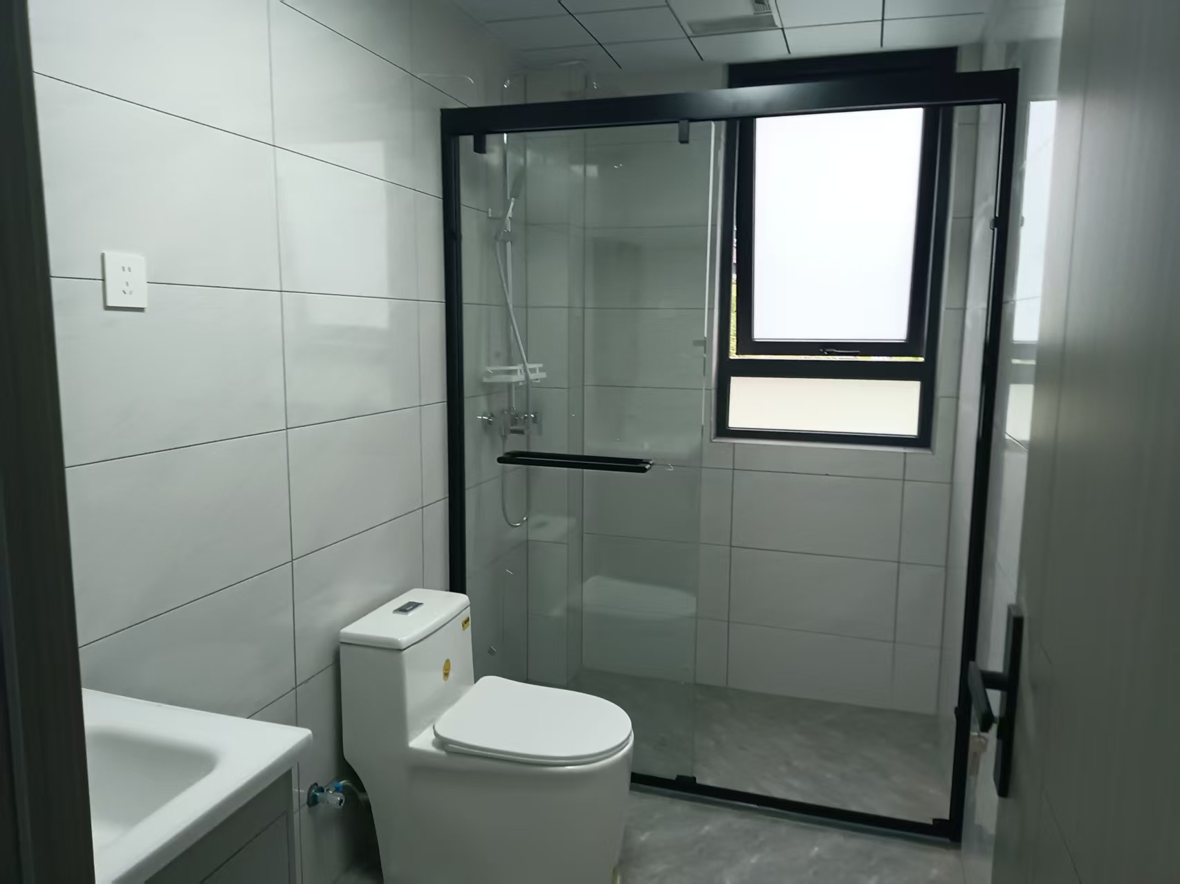 东时区 4室2厅2卫 114m&sup2;