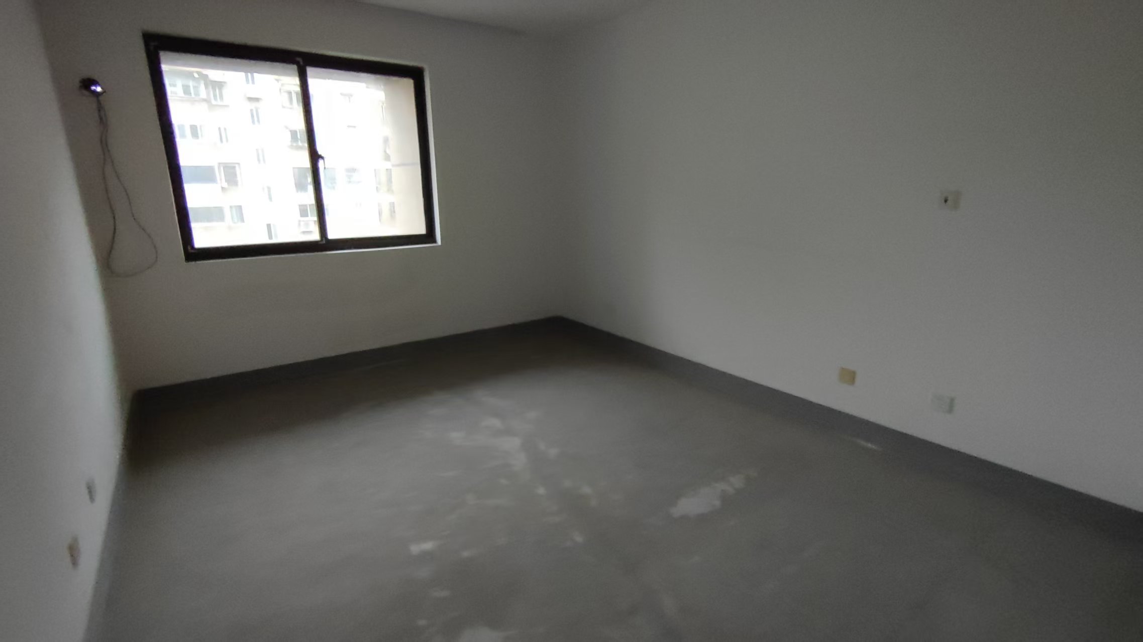 外滩花苑 2室1厅1卫 89m&sup2;