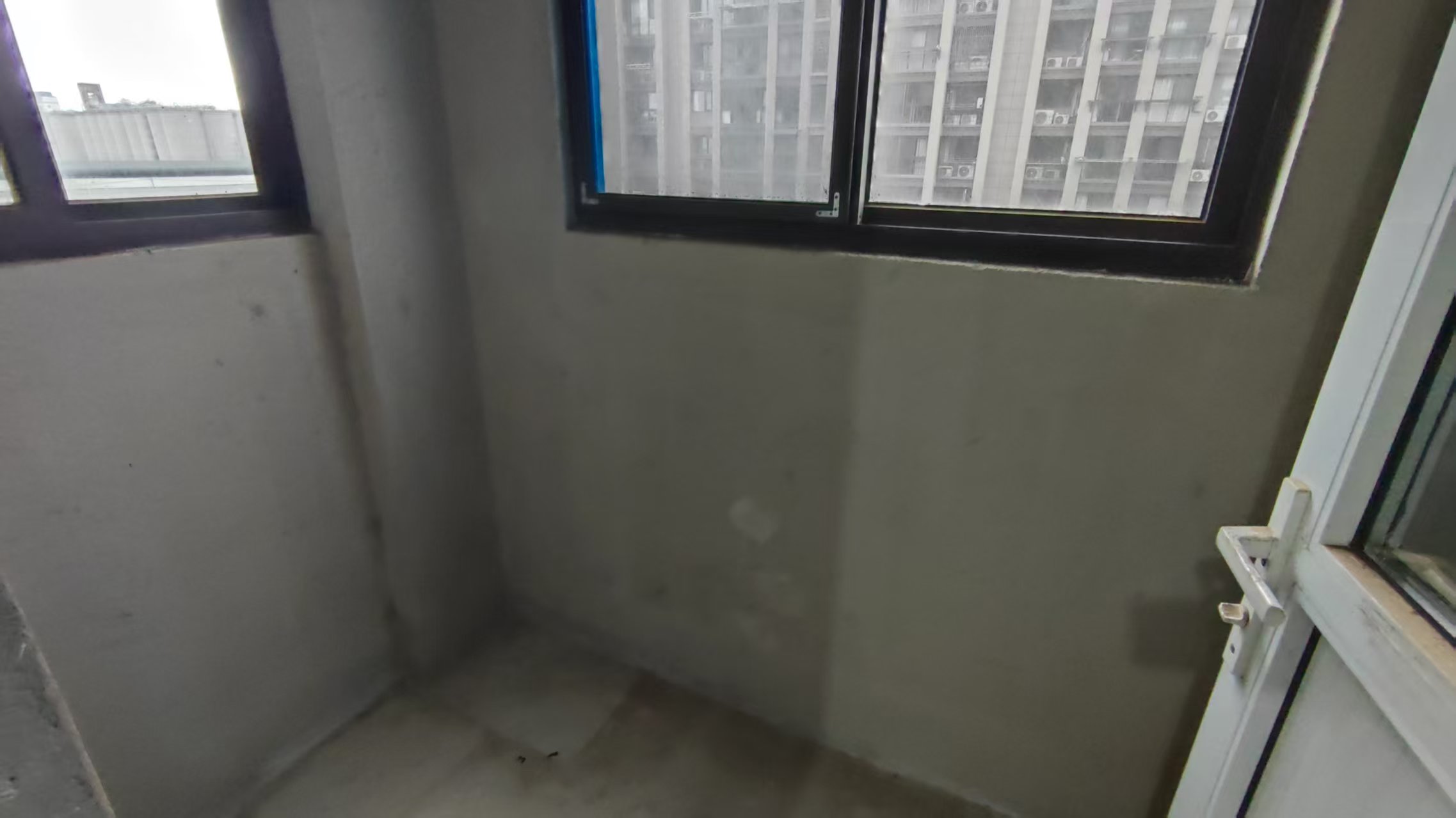 外滩花苑 2室1厅1卫 89m&sup2;