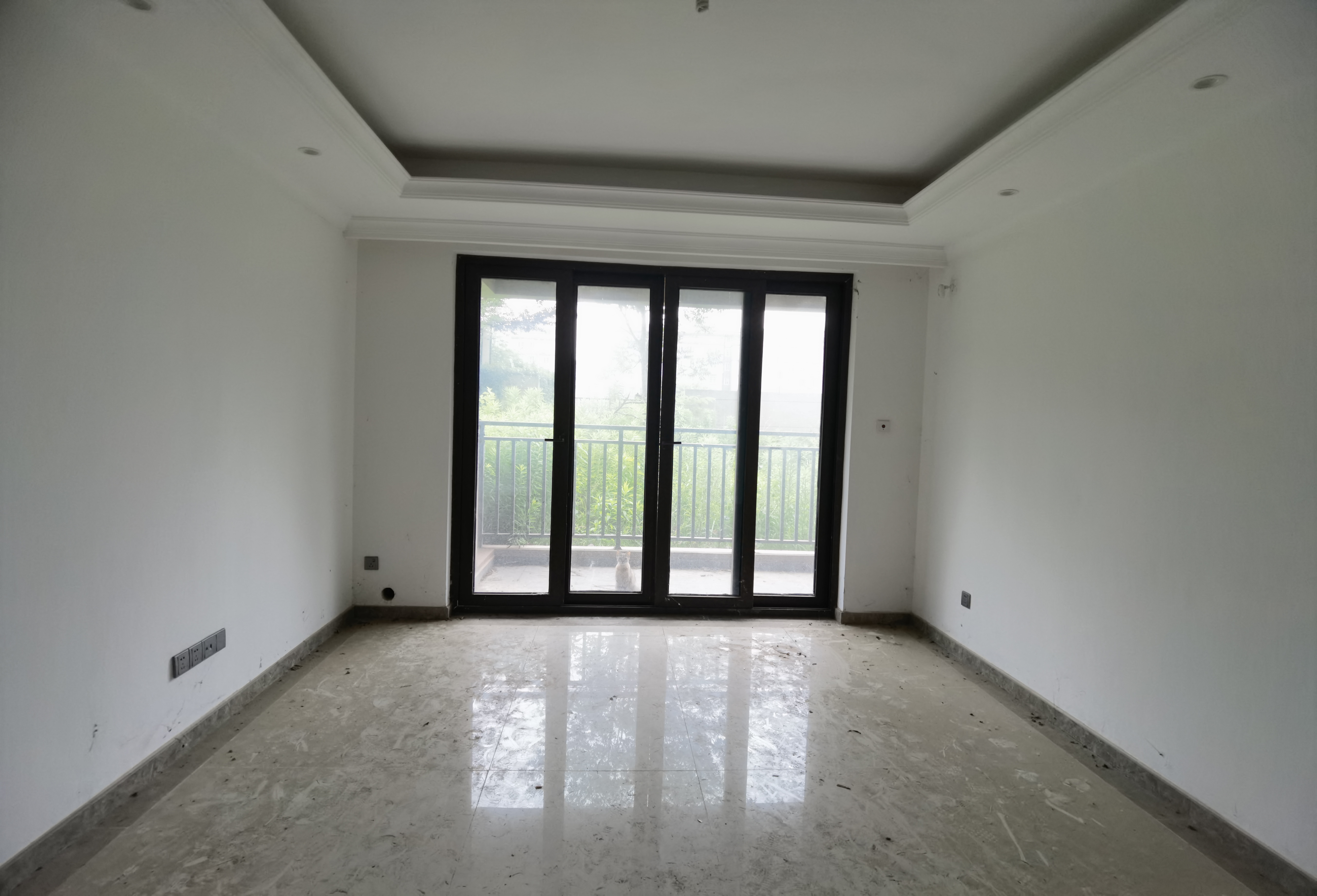 富力院士廷 4室2厅2卫 140m&sup2;