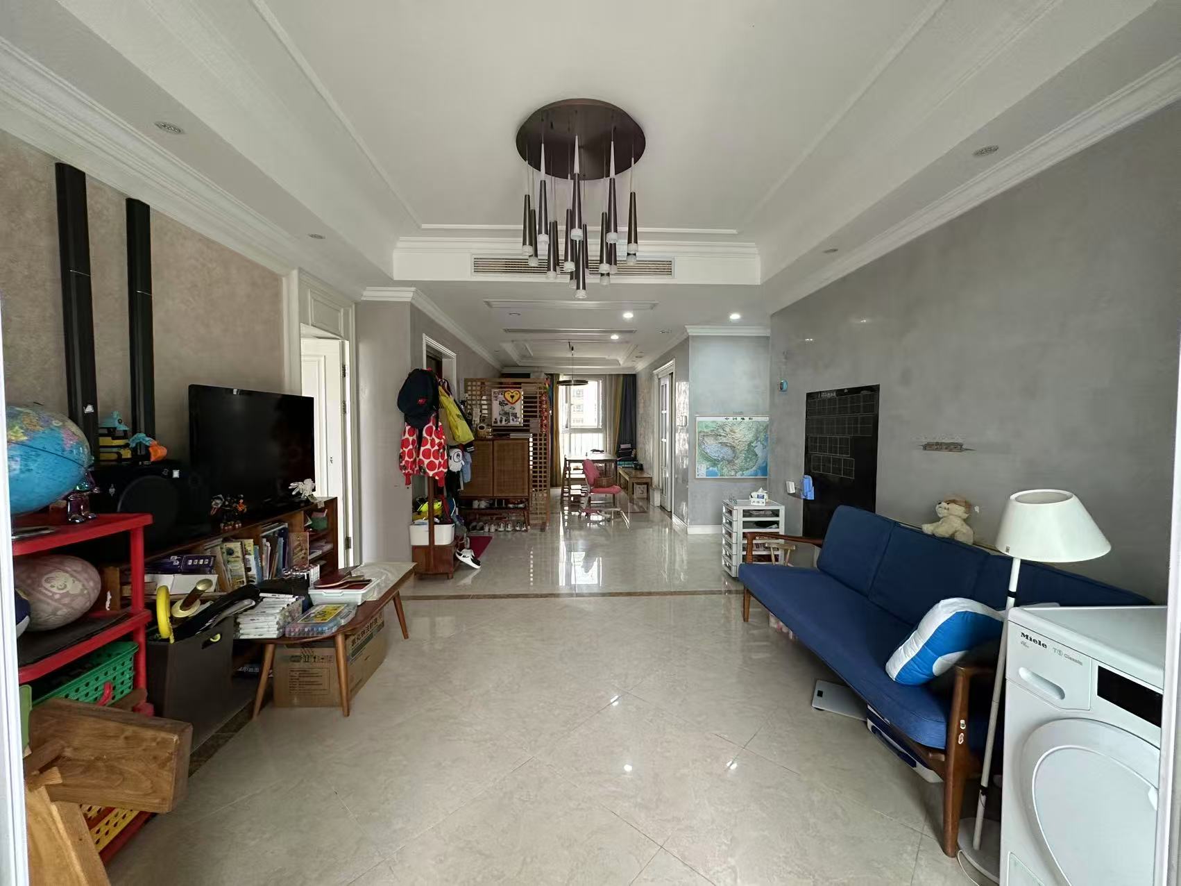 中南世纪花城三期 4室2厅2卫 144m&sup2;