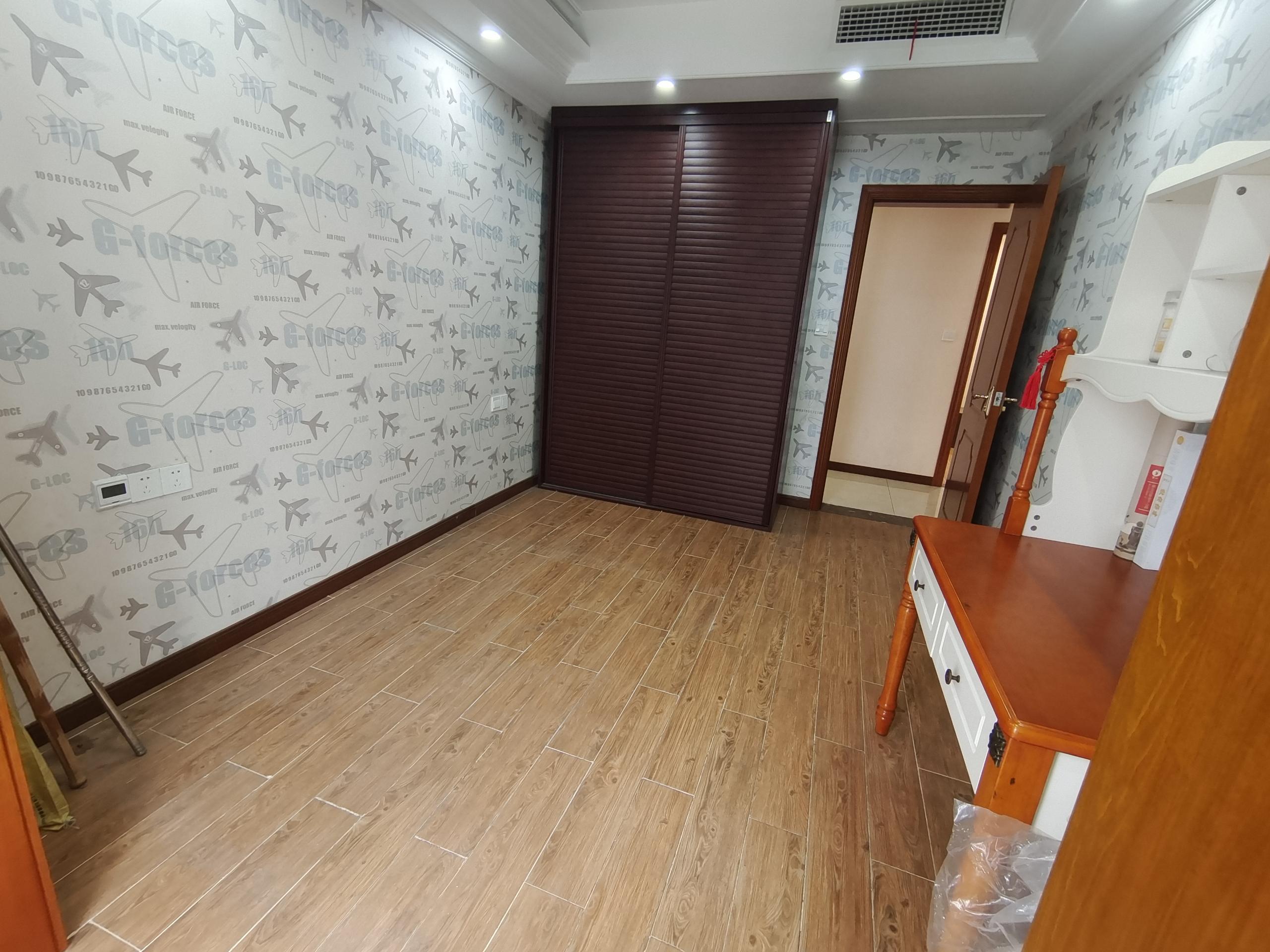 景瑞望府 3室2厅2卫 125m&sup2;
