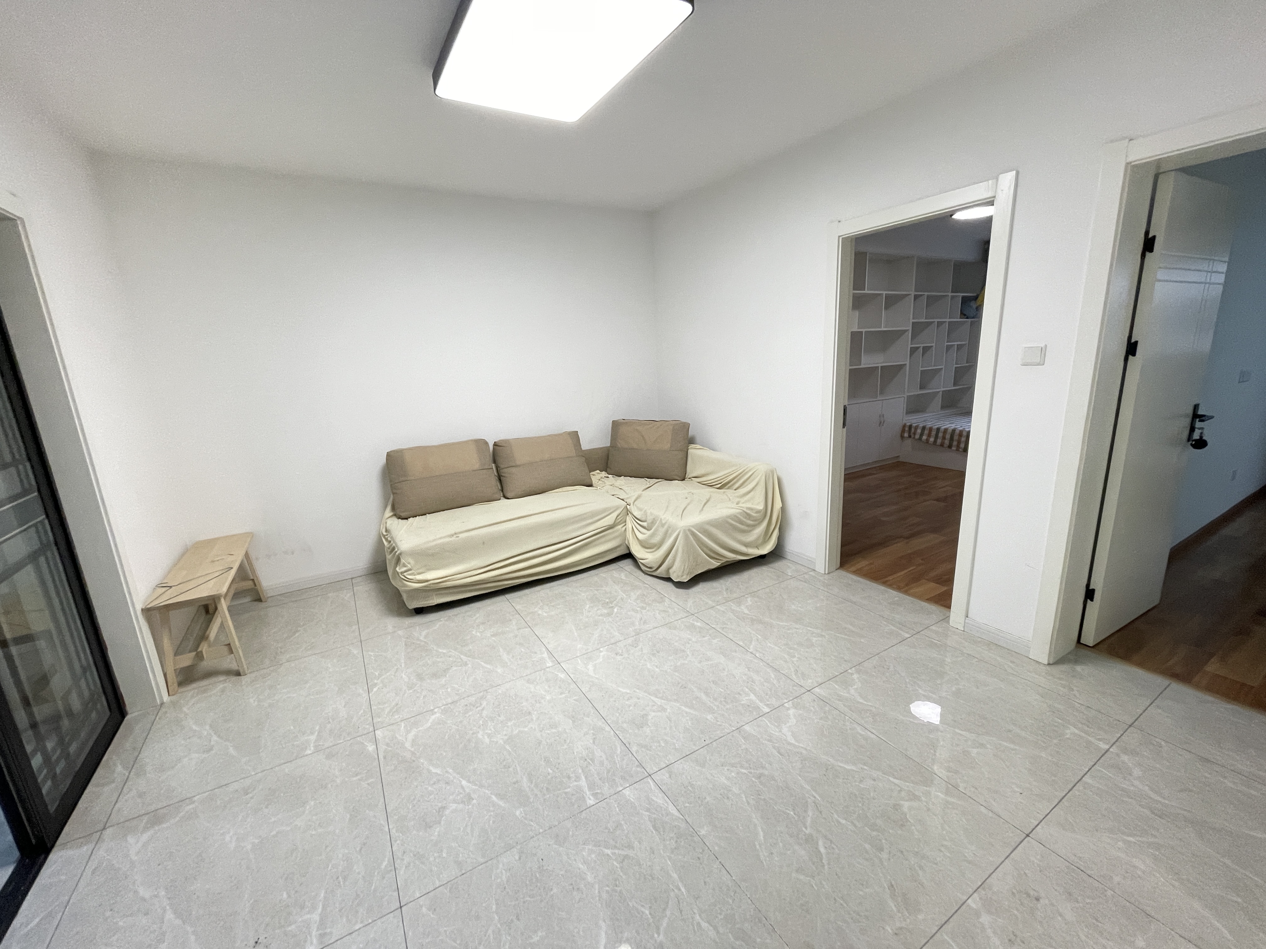 五山公寓 2室2厅1卫 82.47m²