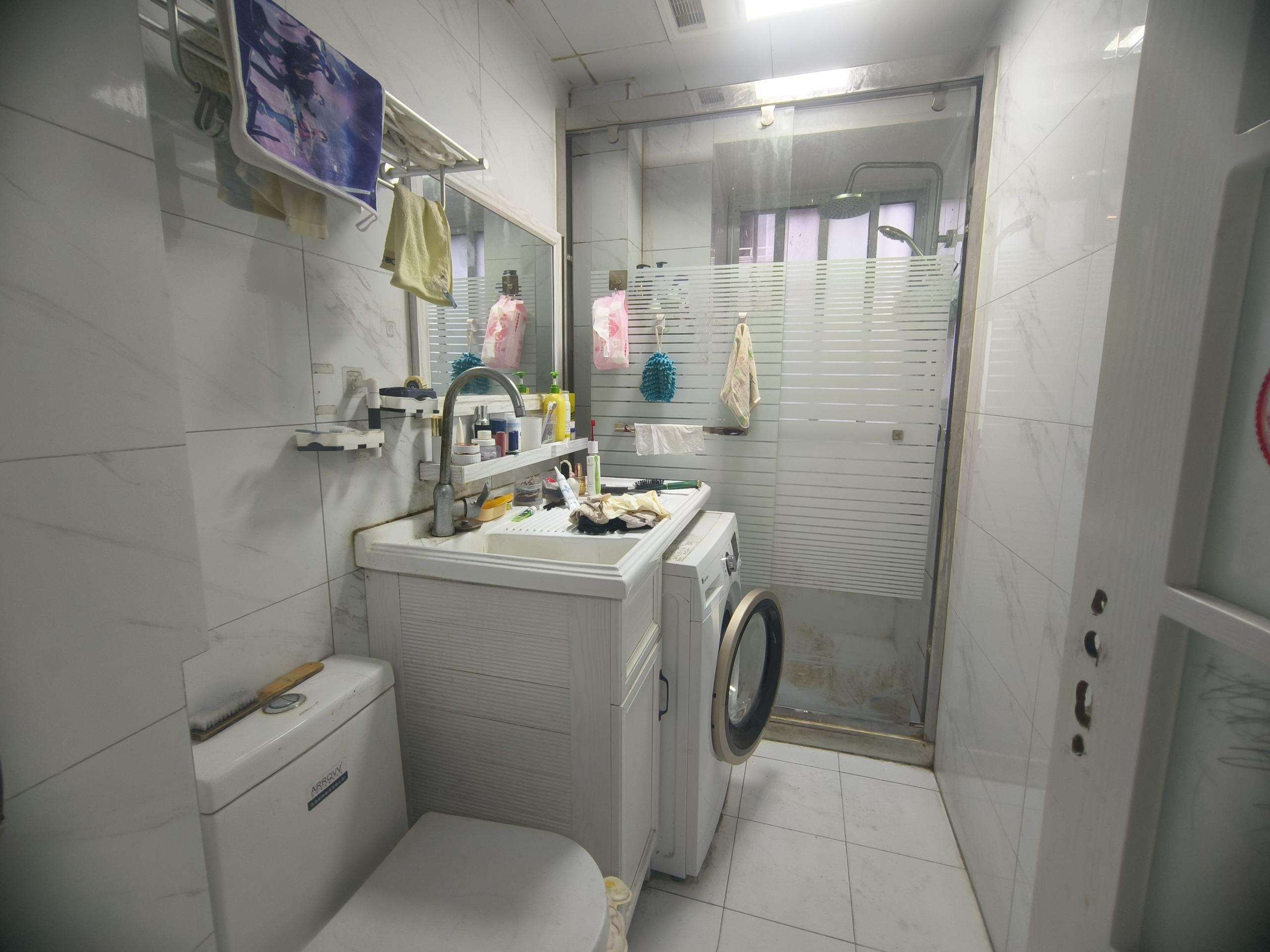 银花苑 2室1厅1卫 67m&sup2;