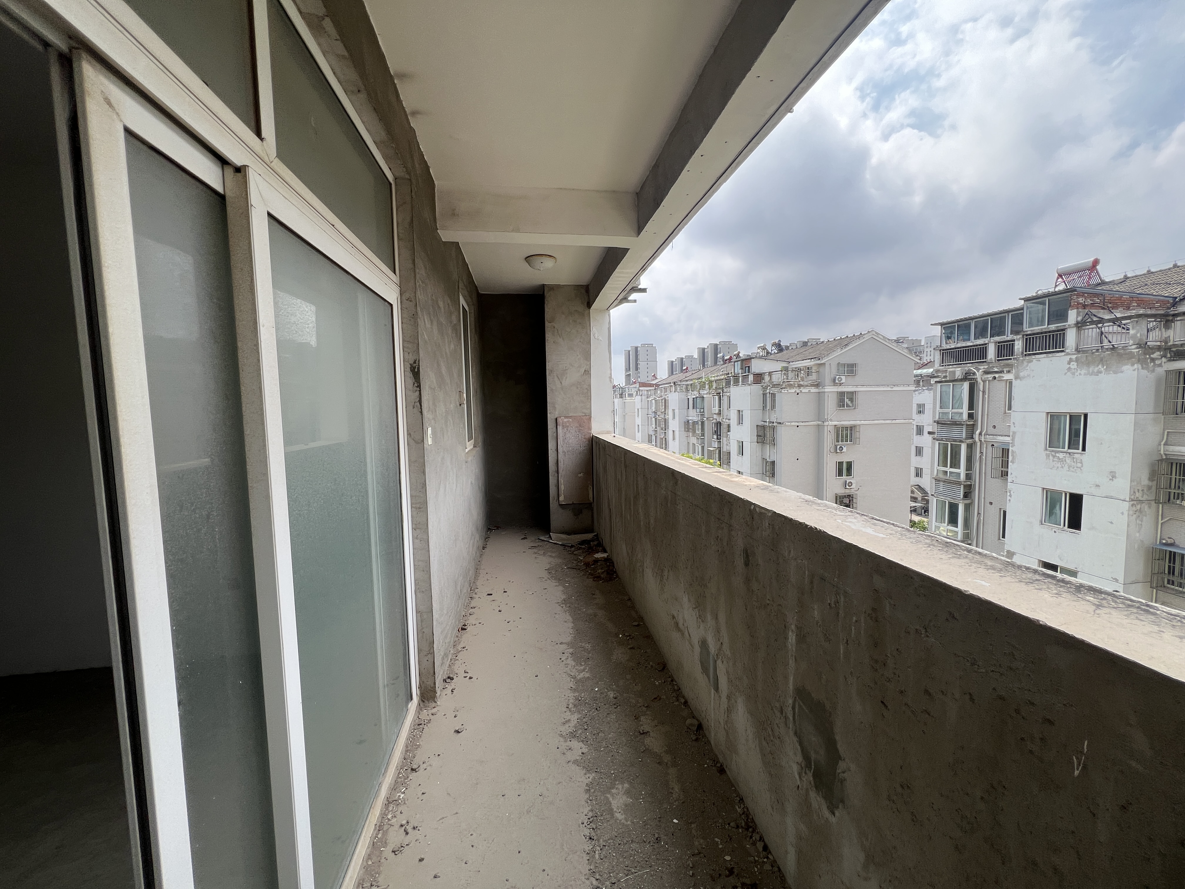 金霞南苑北区 3室2厅2卫 129m&sup2;