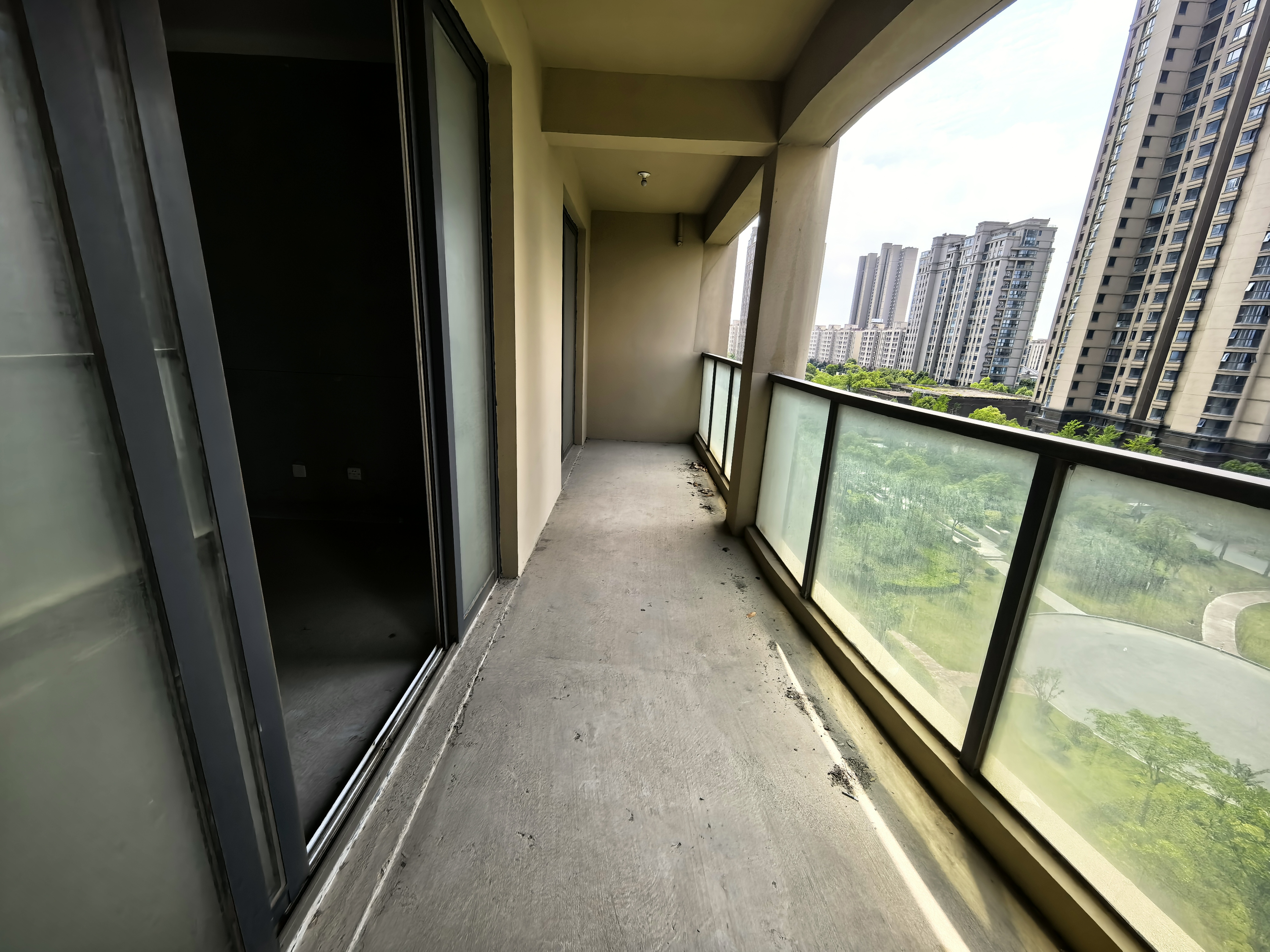 富都豪园 4室2厅2卫 147m&sup2;