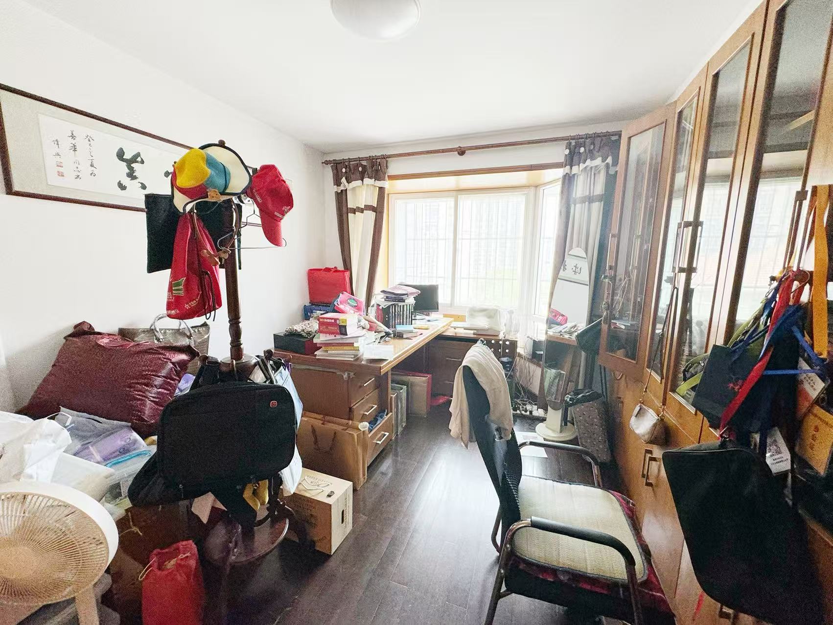 华侨花苑 3室2厅1卫 149m&sup2;