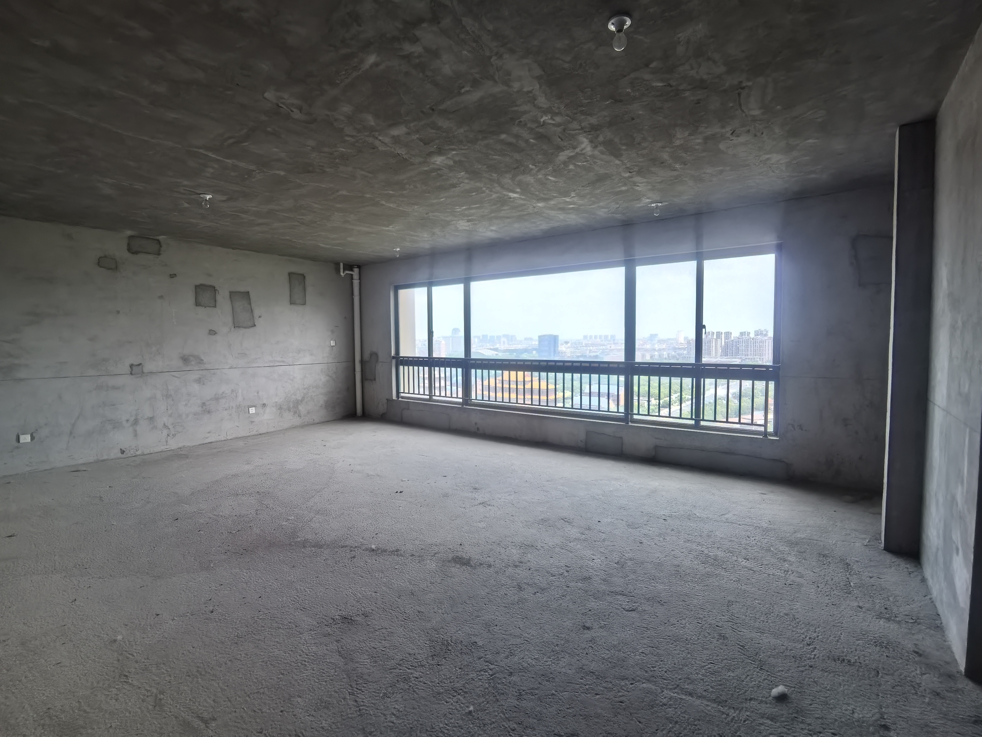 新瑞文化翡翠园 5室2厅3卫 220.00m&sup2;