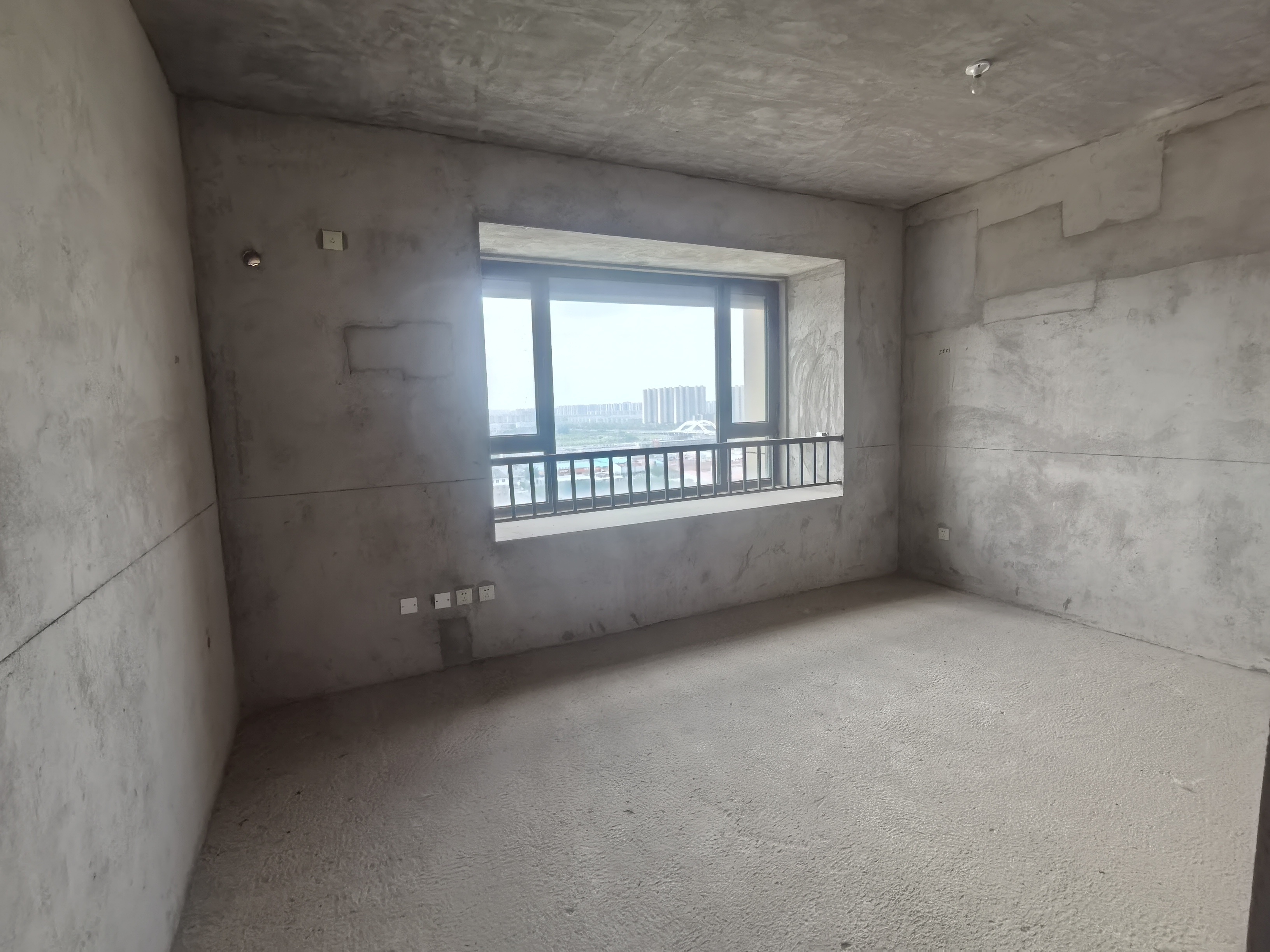新瑞文化翡翠园 5室2厅3卫 220.00m&sup2;