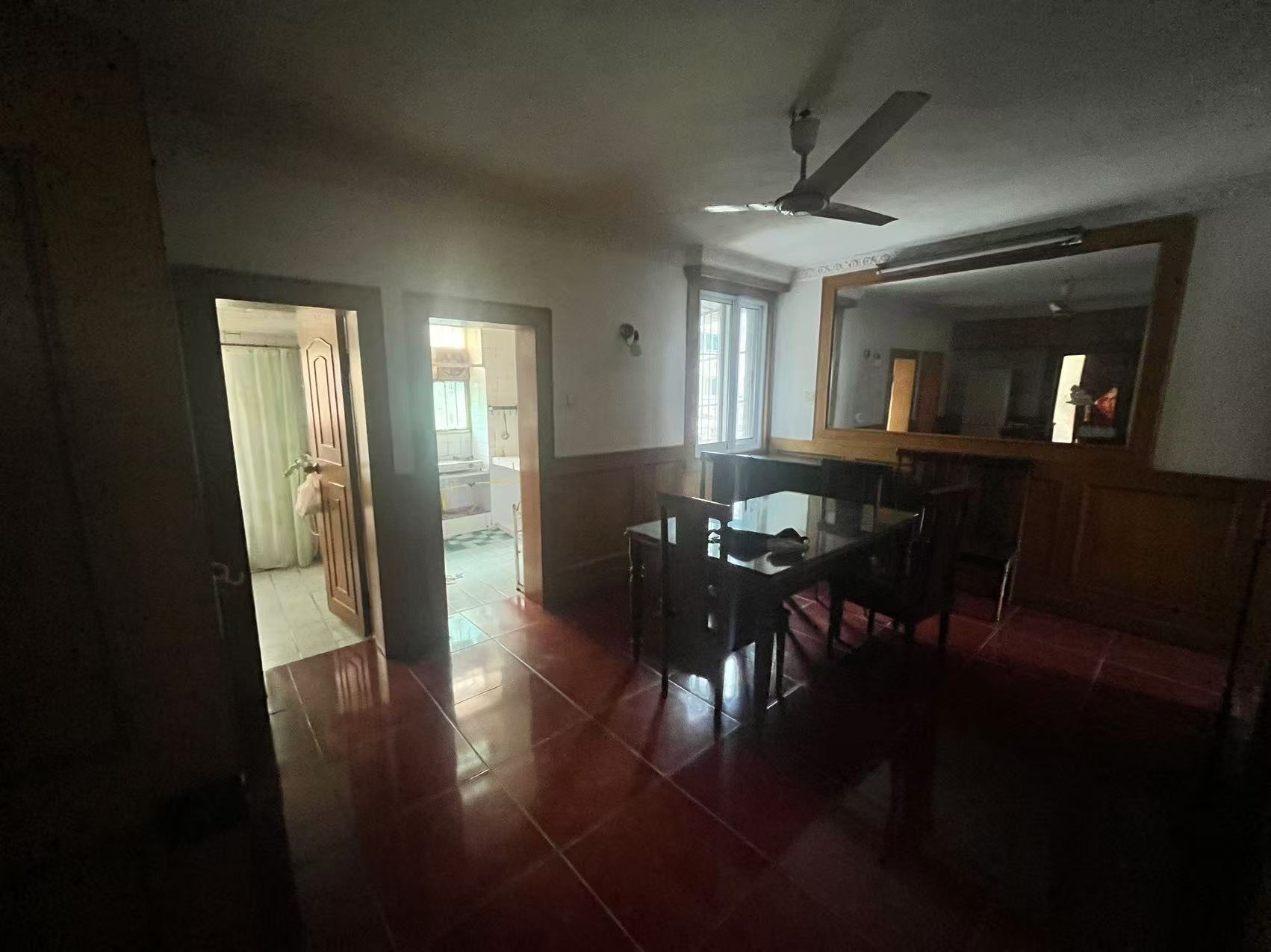 虹桥东村 3室1厅1卫 90m²
