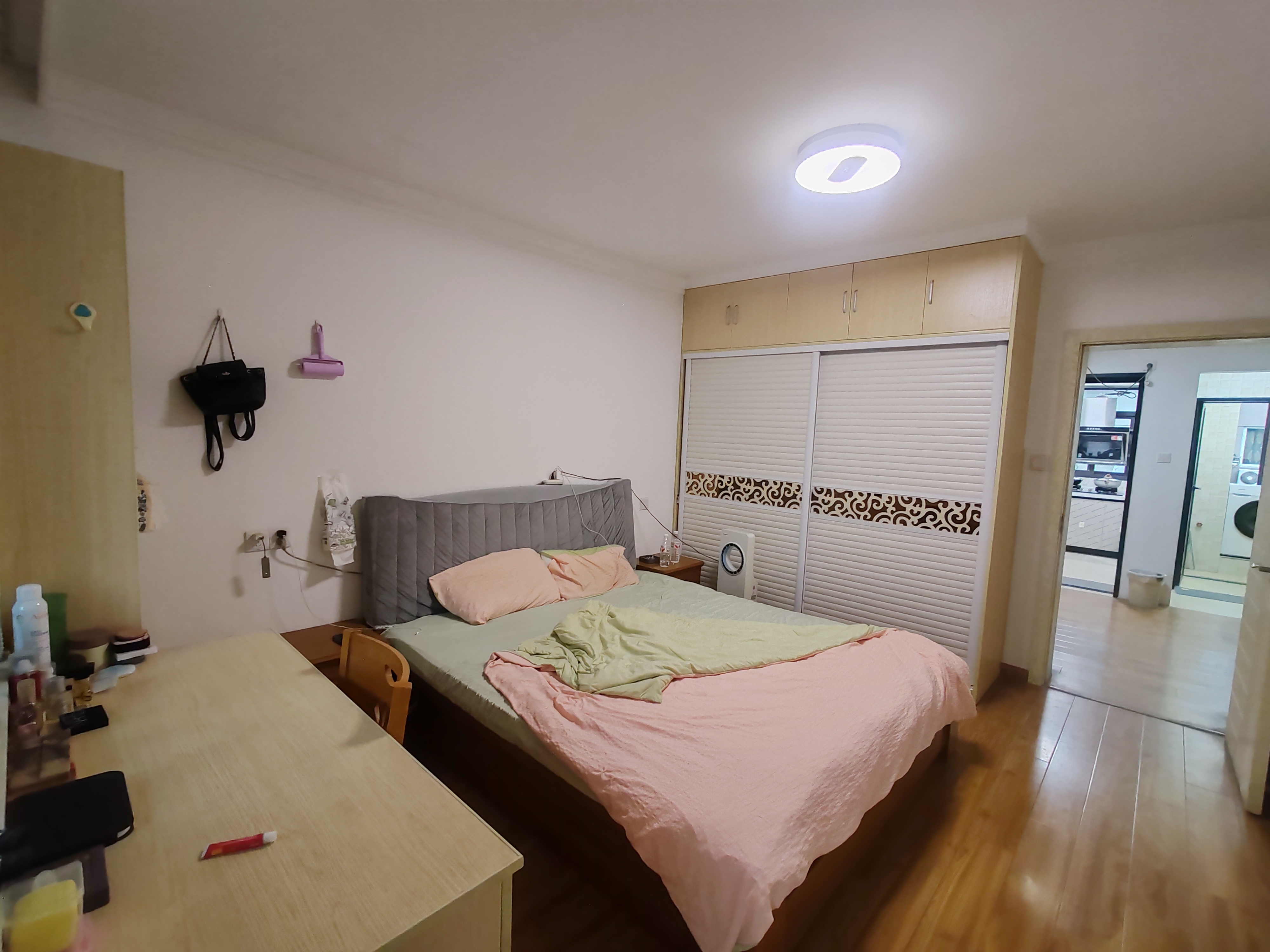 郭里园 2室1厅1卫 56m&sup2;