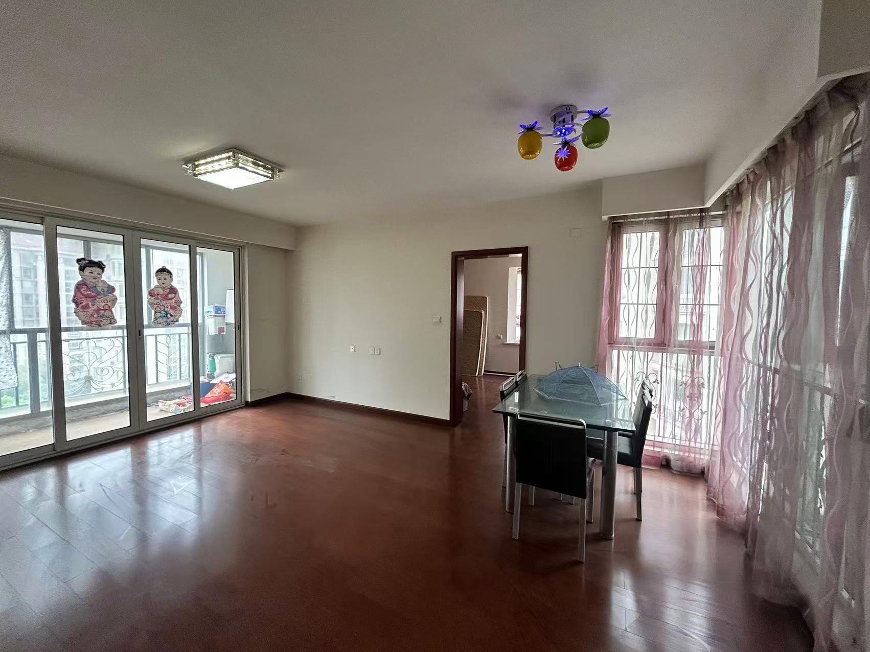 优山美地花园北区 2室2厅1卫 98m&sup2;