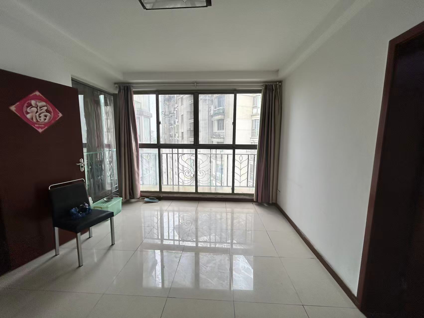 优山美地花园北区 2室2厅1卫 98m²