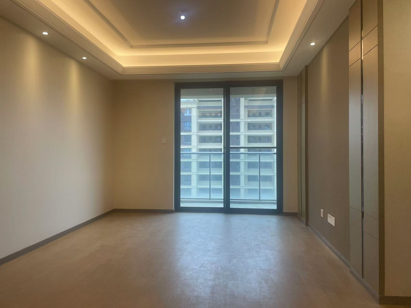 绿城&middot;诚园 3室2厅1卫 97m&sup2;
