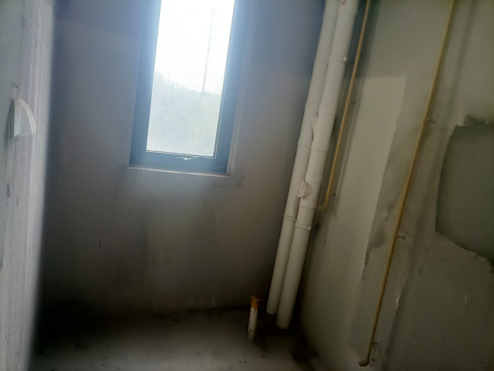 绿地新里城 3室2厅2卫 106.08m&sup2;