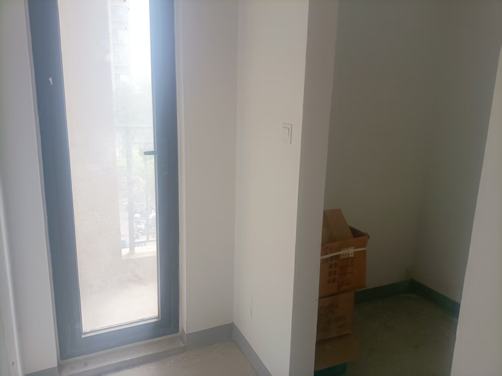 绿地新里城 3室2厅2卫 106.08m&sup2;