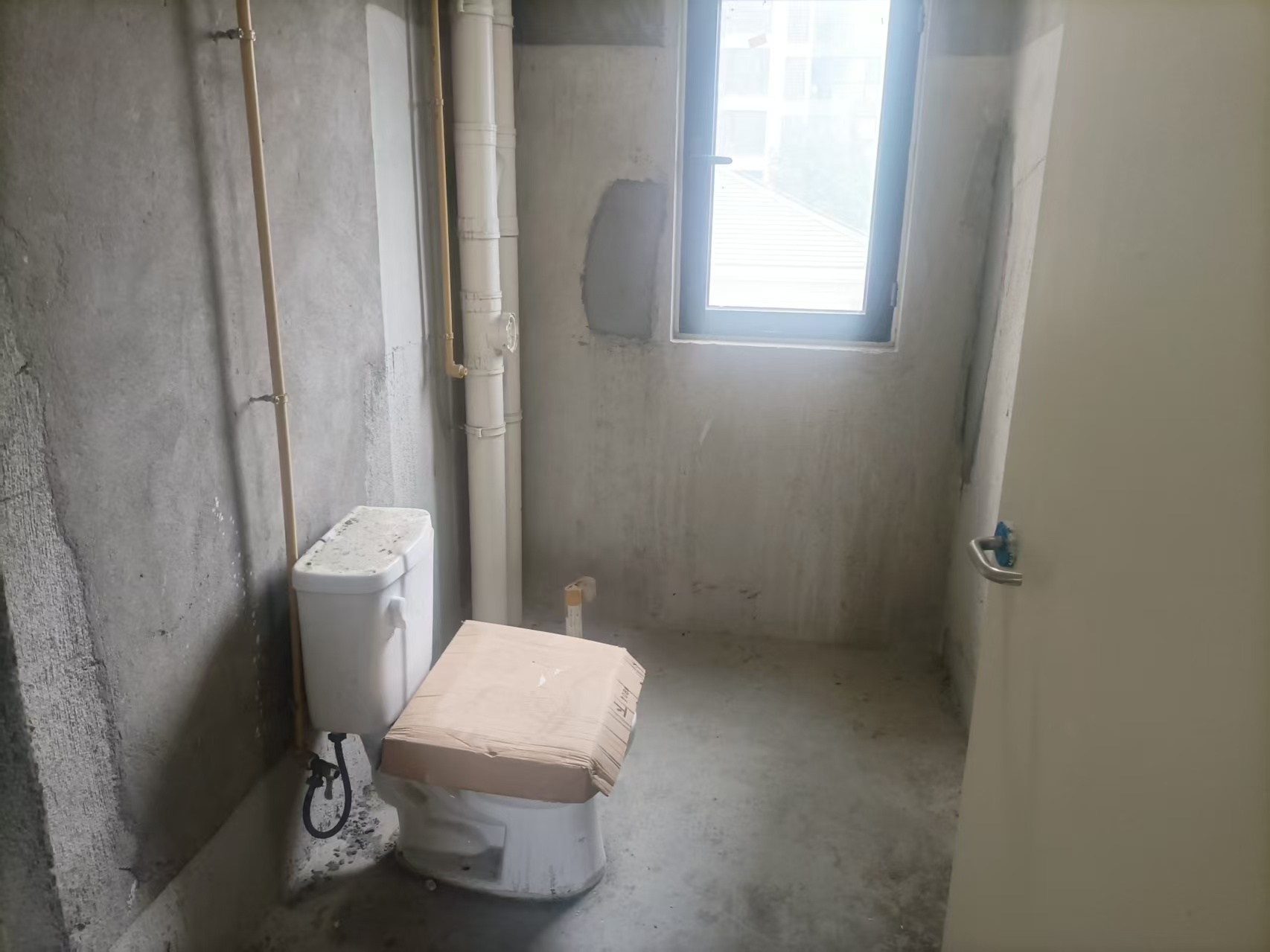 绿地新里城 3室2厅2卫 106.08m&sup2;